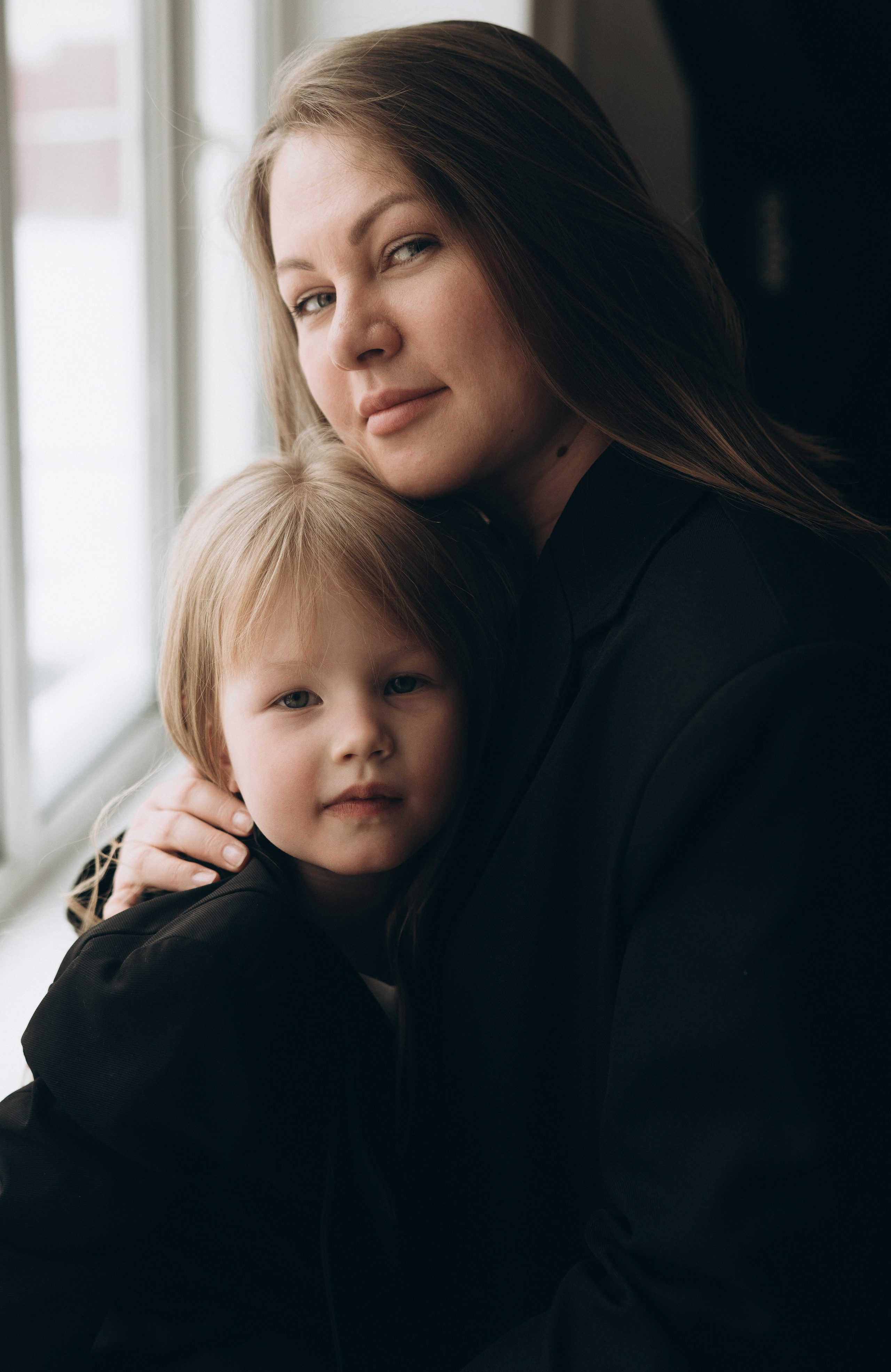 Студийная фотосессия материнства. Семейный, ньюборн фотограф, фотограф на роды в Москве, Виктория Тюльдюкова