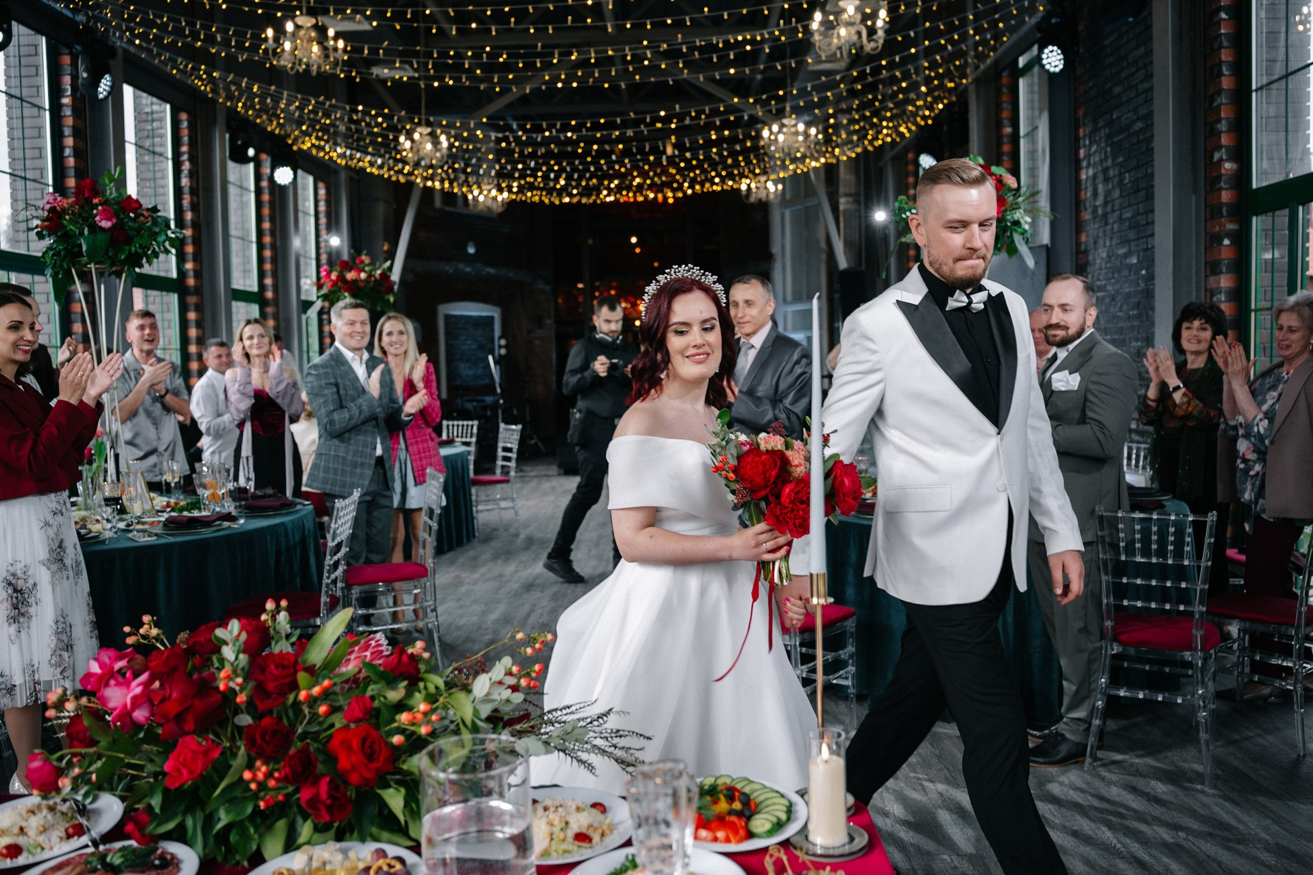 Свадебная фотосессия в Loft «Manhattan» в Пучково. Свадебный фотограф в Пучково