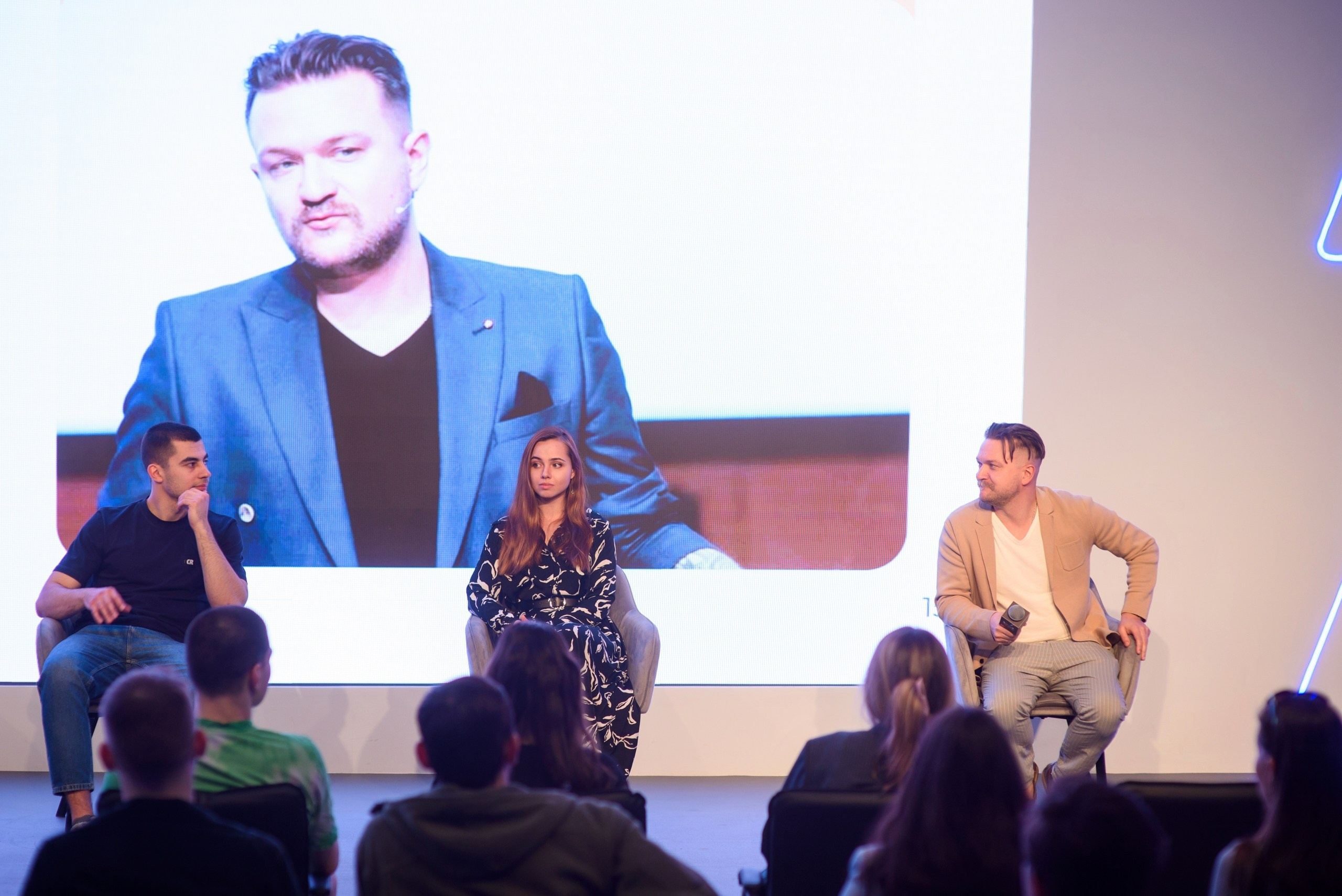 Стажировка Правительства Москвы / «ДИТворкинг». Фотограф и Видеограф в Москве. Олег Корушев