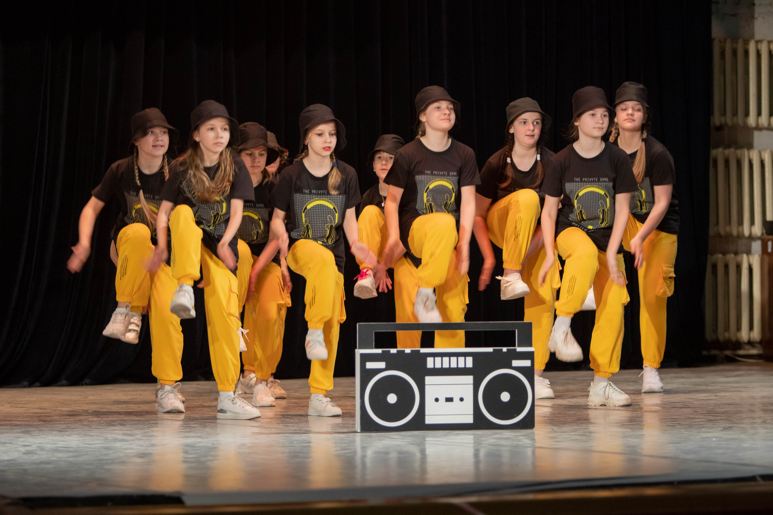 Танцы. Фотография, ретушь, сканирование, восстановление старых фото, интерьерная съёмка, студия. Данилов Александр, Москва