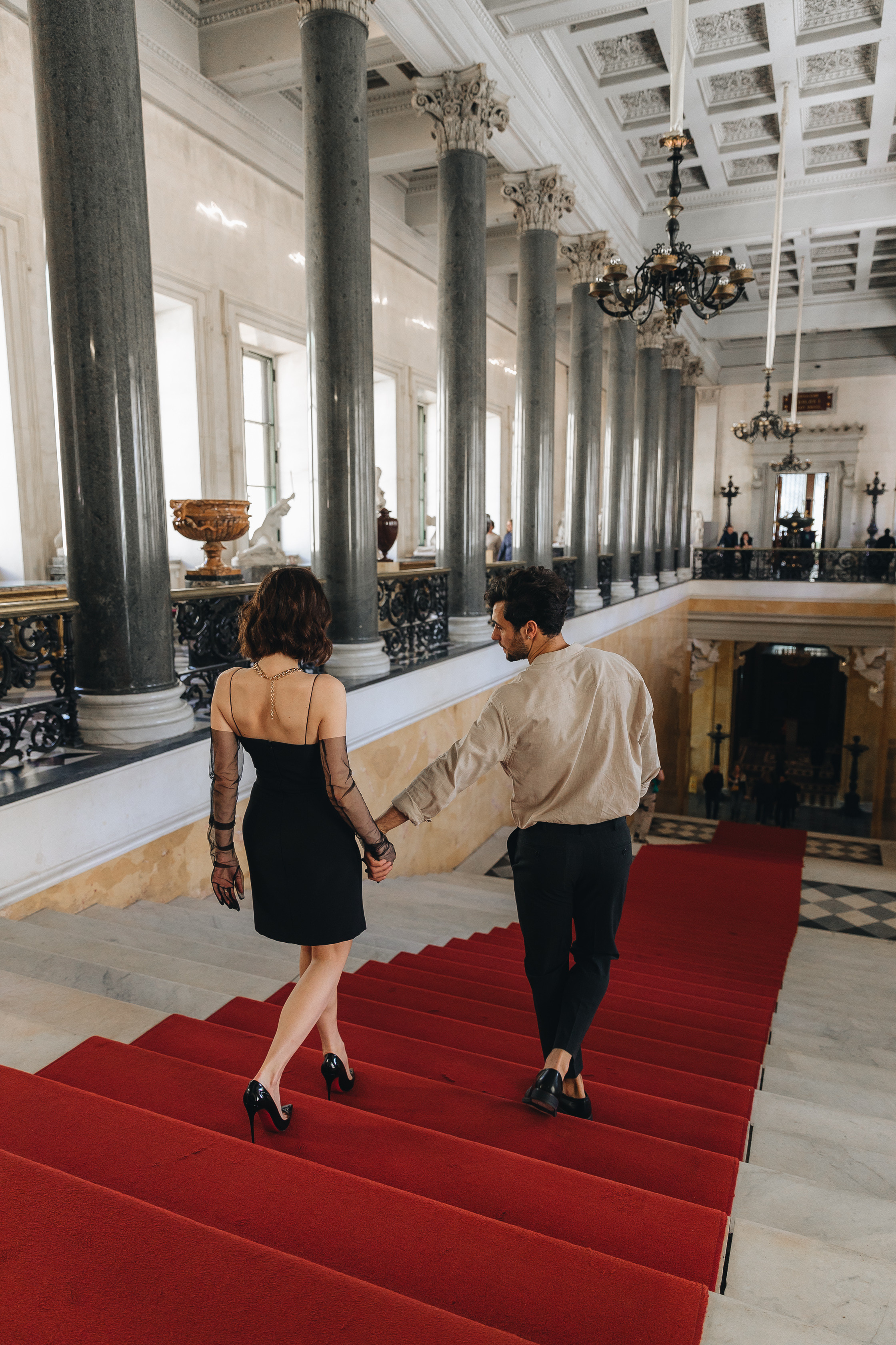 Лав стори в Эрмитаже. Свадьба. Свадебный фотограф. Свадебный фотограф и видеограф — Сергей и Дарья
