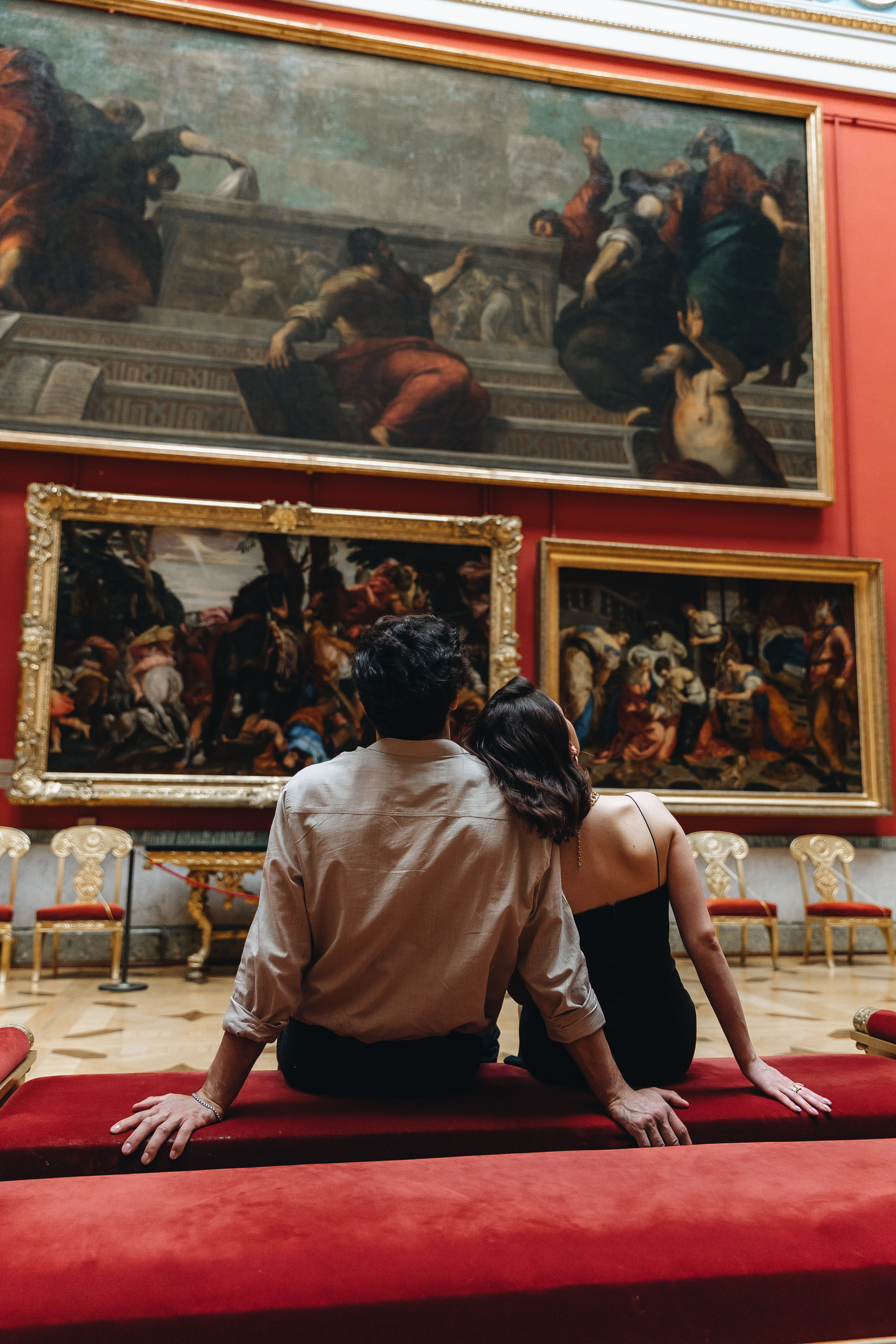 Лав стори в Эрмитаже. Свадьба. Свадебный фотограф. Свадебный фотограф и видеограф — Сергей и Дарья