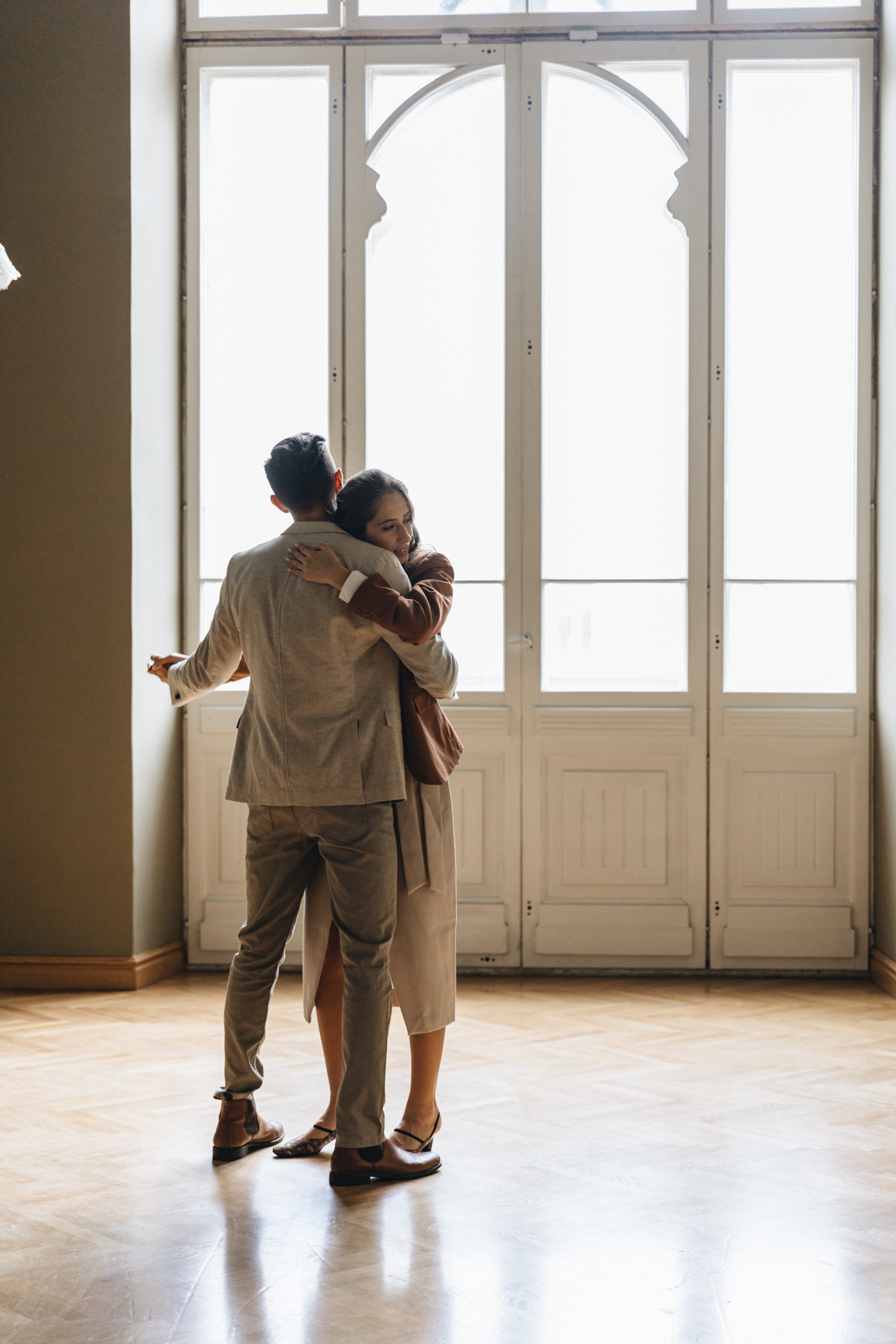 Лавстори на Витебском вокзале. Свадебный фотограф и видеограф — Сергей и Дарья