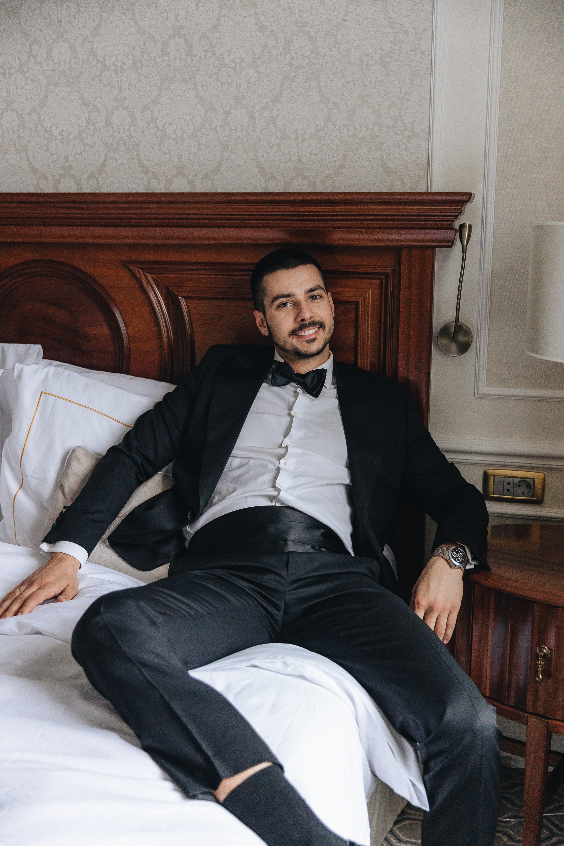 Свадебная фотосессия в отеле Tsar Palace. Свадебный фотограф и видеограф — Сергей и Дарья