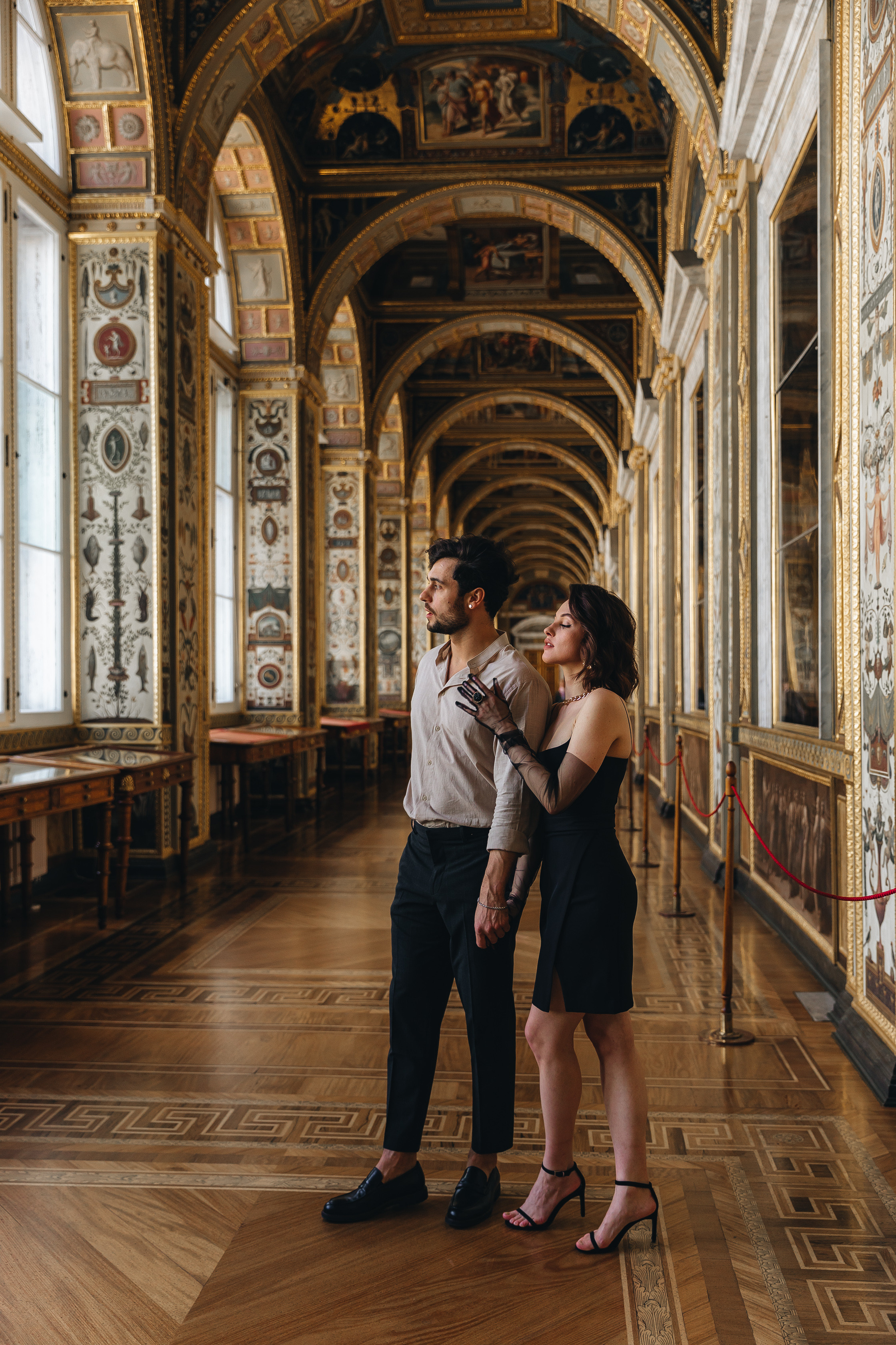 Лав стори в Эрмитаже. Свадьба. Свадебный фотограф. Свадебный фотограф и видеограф — Сергей и Дарья