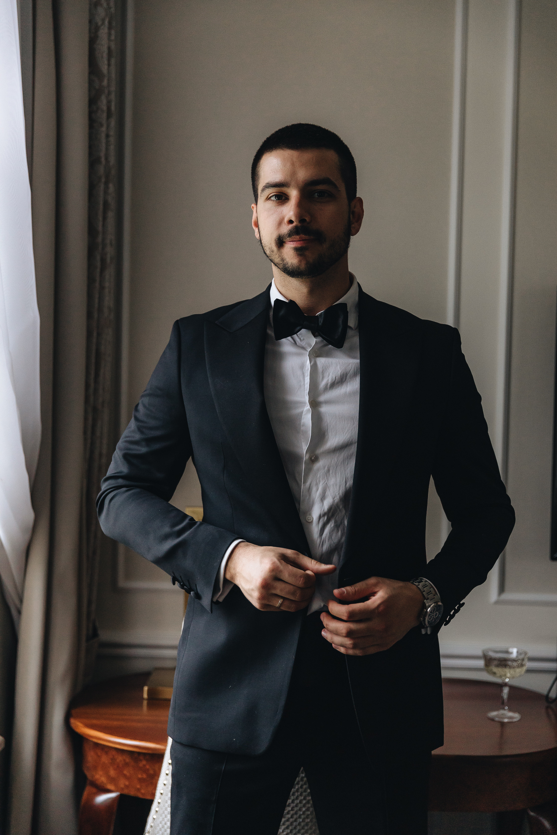 Свадебная фотосессия в отеле Tsar Palace. Свадебный фотограф и видеограф — Сергей и Дарья