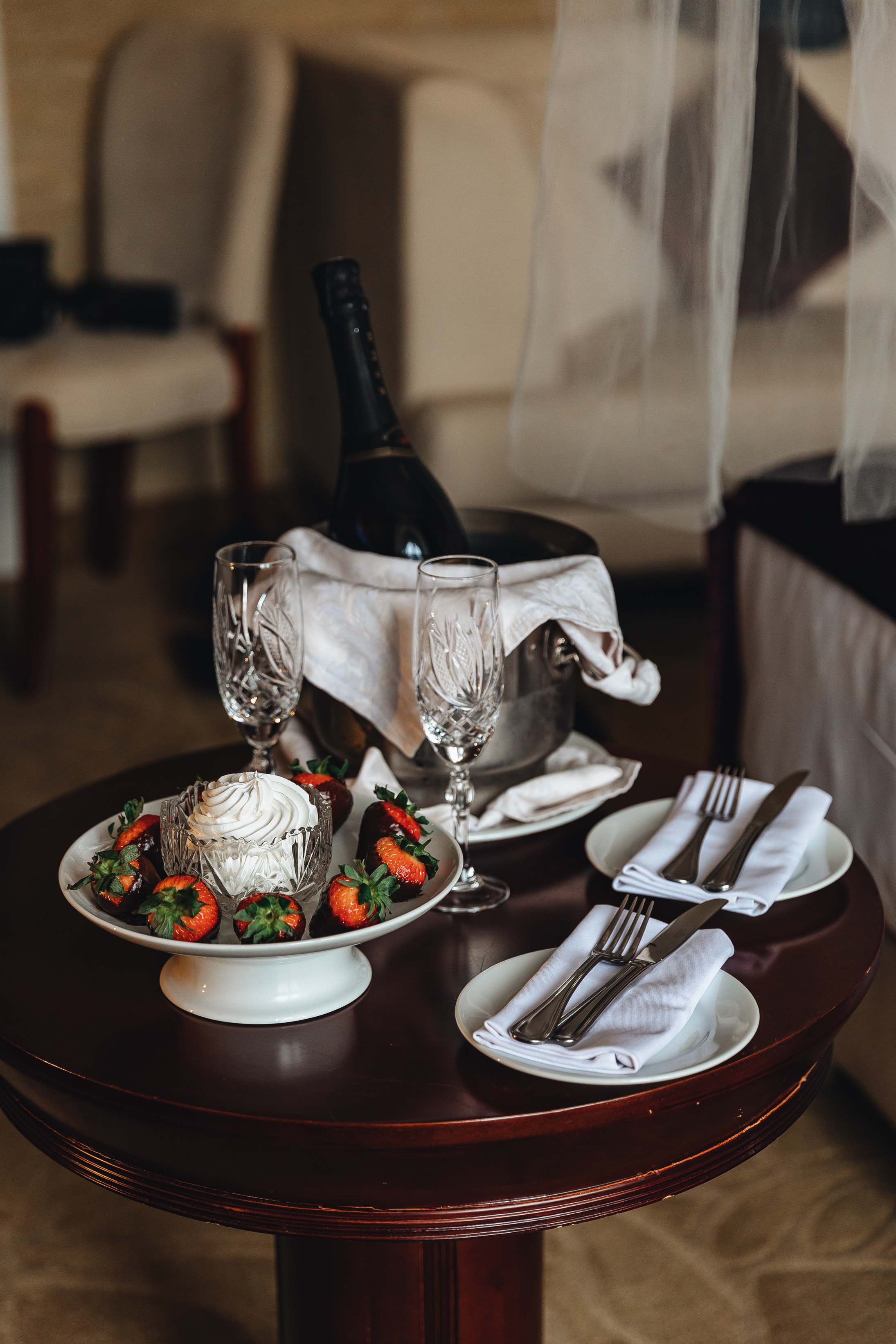 Свадебная фотосессия. Сборы невесты. Утро жениха и невесты. Свадебный фотограф и видеограф — Сергей и Дарья