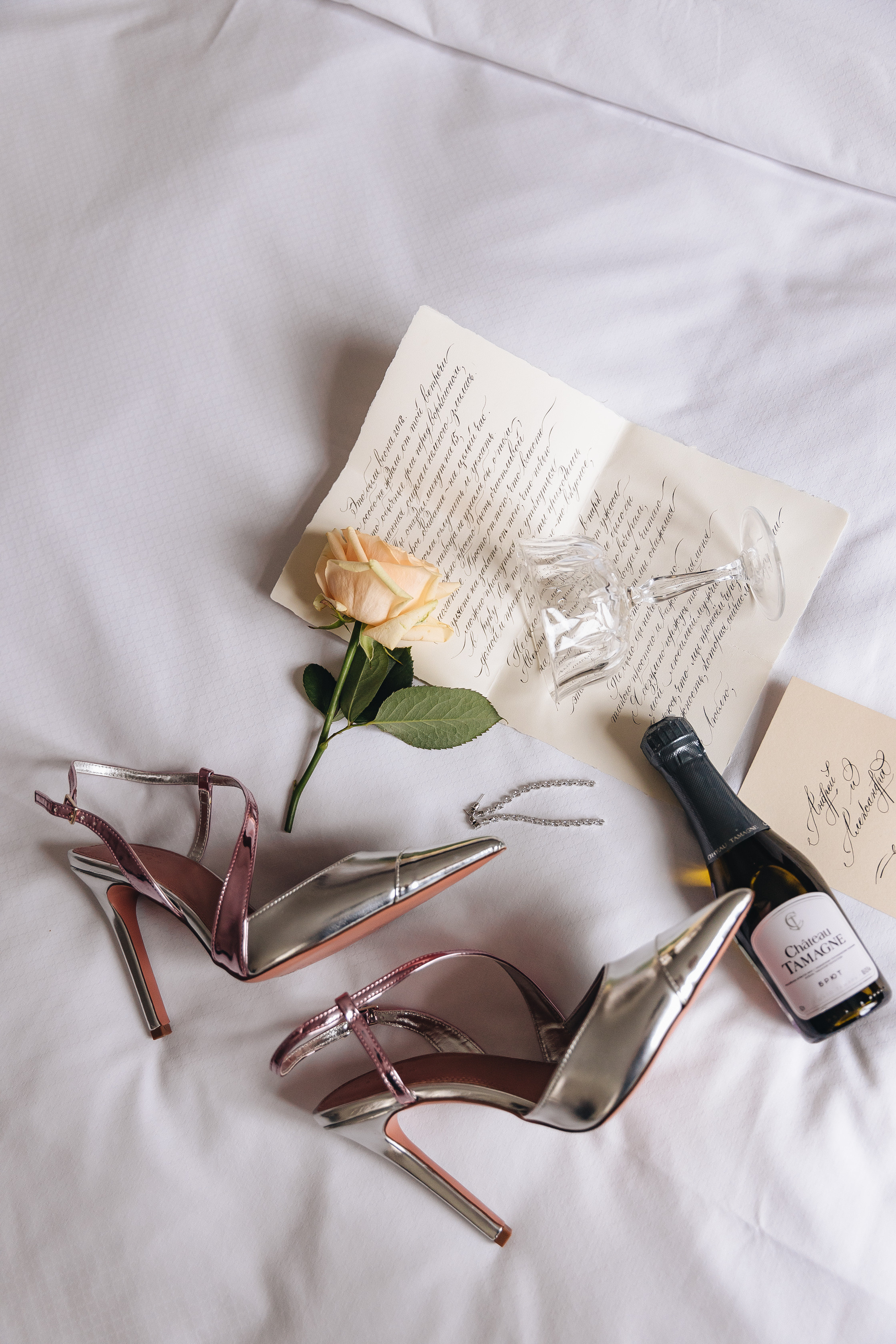 Свадебная фотосессия в отеле Tsar Palace. Свадебный фотограф и видеограф — Сергей и Дарья