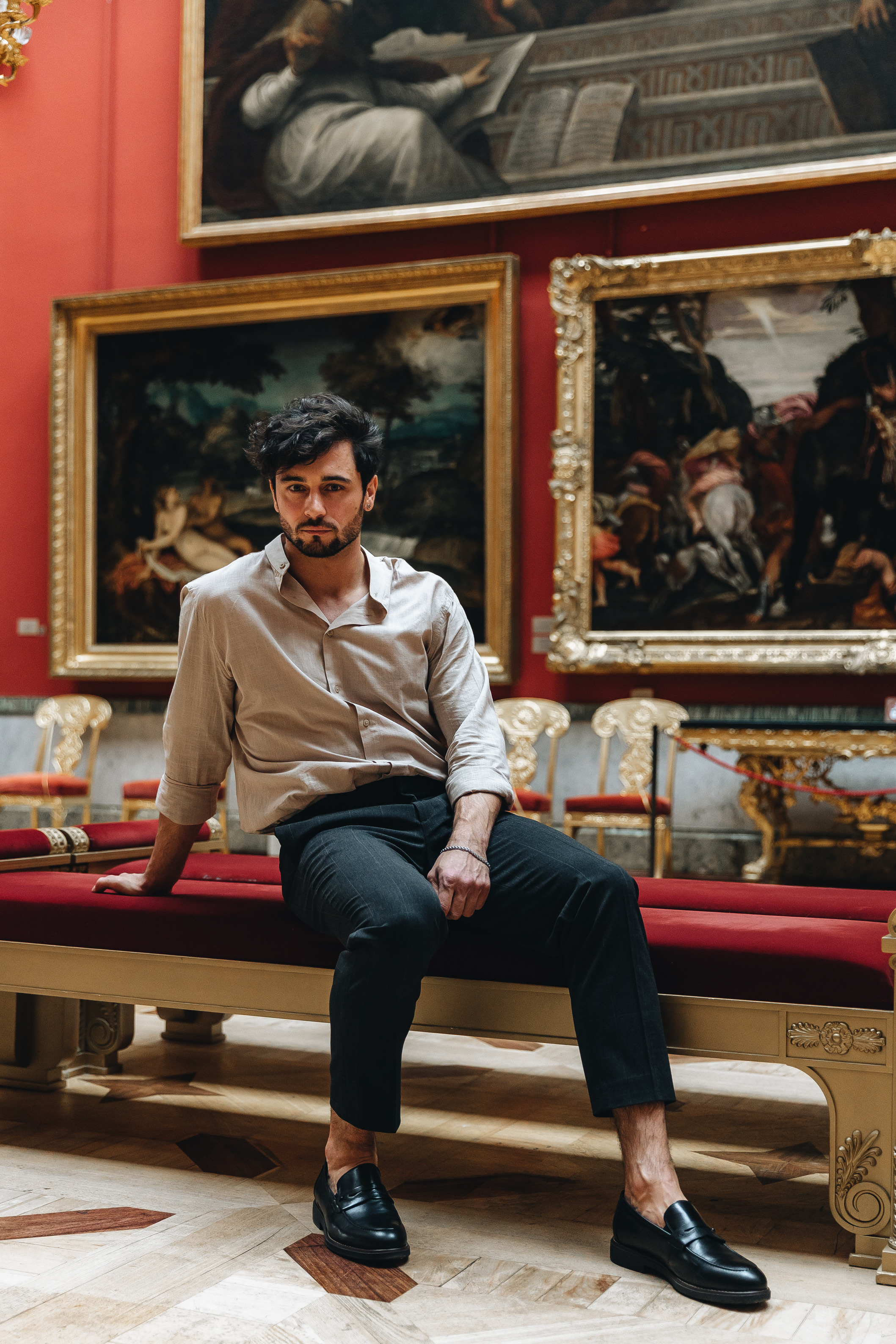 Лав стори в Эрмитаже. Свадьба. Свадебный фотограф. Свадебный фотограф и видеограф — Сергей и Дарья