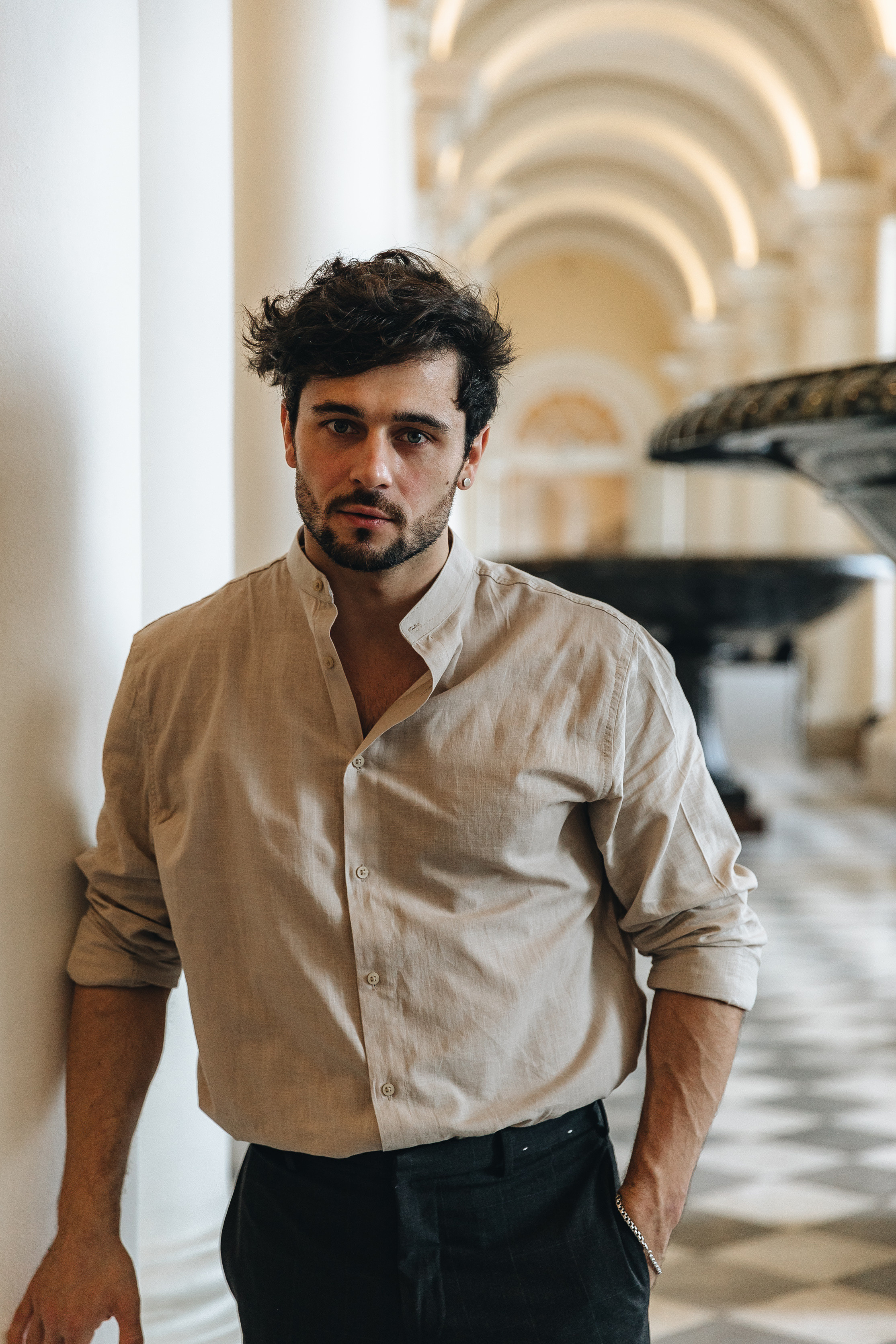 Лав стори в Эрмитаже. Свадьба. Свадебный фотограф. Свадебный фотограф и видеограф — Сергей и Дарья