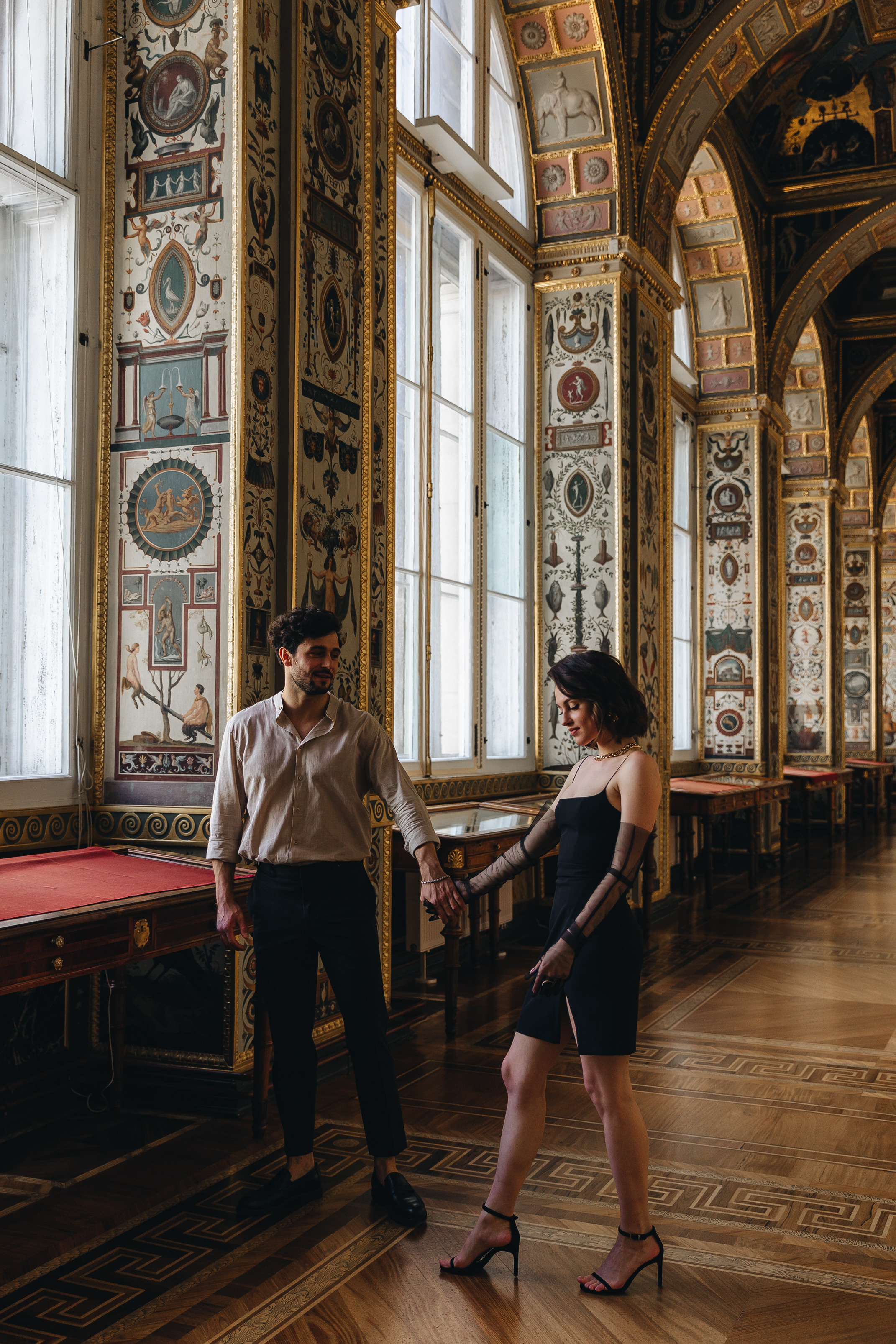 Лав стори в Эрмитаже. Свадьба. Свадебный фотограф. Свадебный фотограф и видеограф — Сергей и Дарья