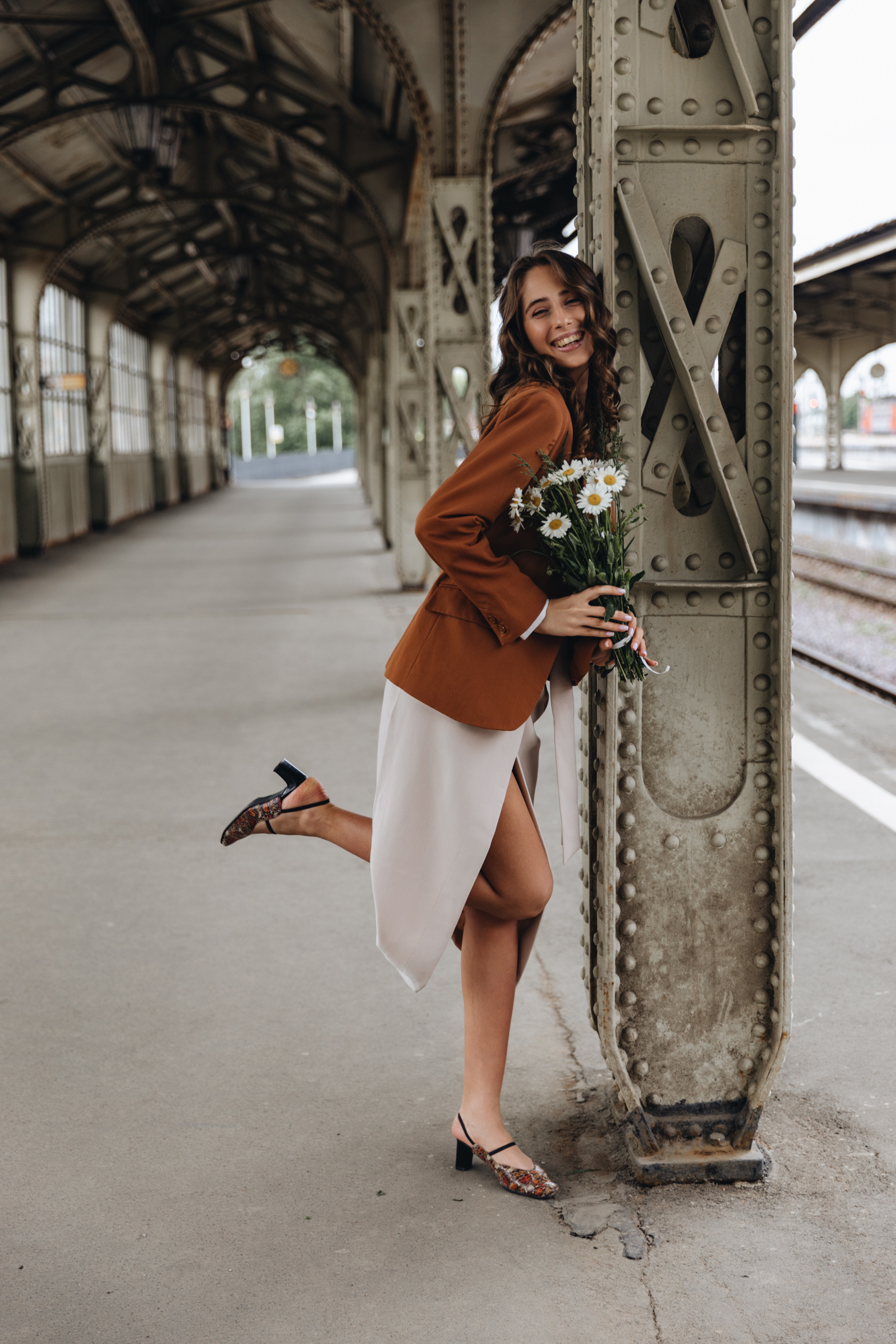 Лавстори на Витебском вокзале. Свадебный фотограф и видеограф — Сергей и Дарья