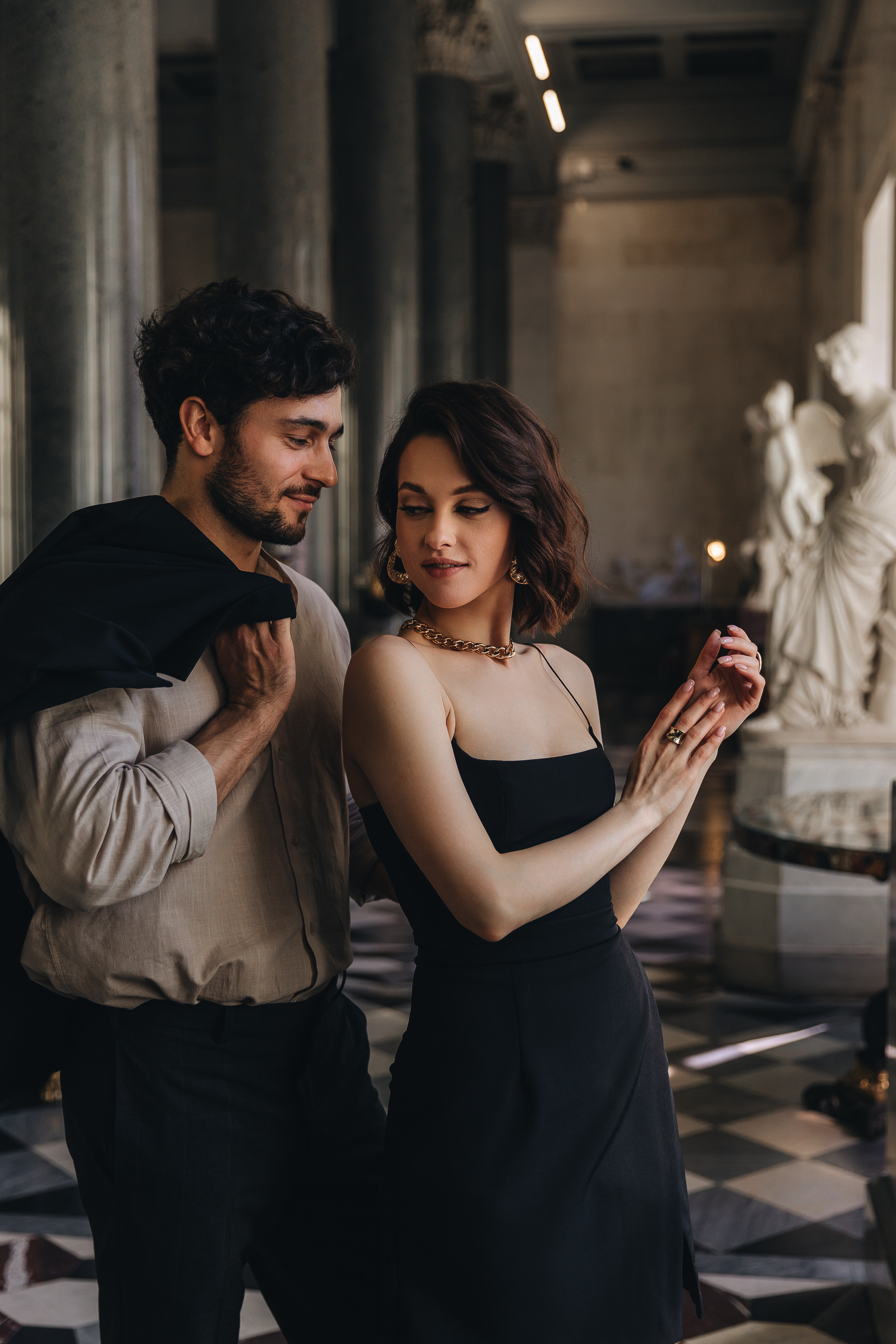 Лав стори в Эрмитаже. Свадьба. Свадебный фотограф. Свадебный фотограф и видеограф — Сергей и Дарья