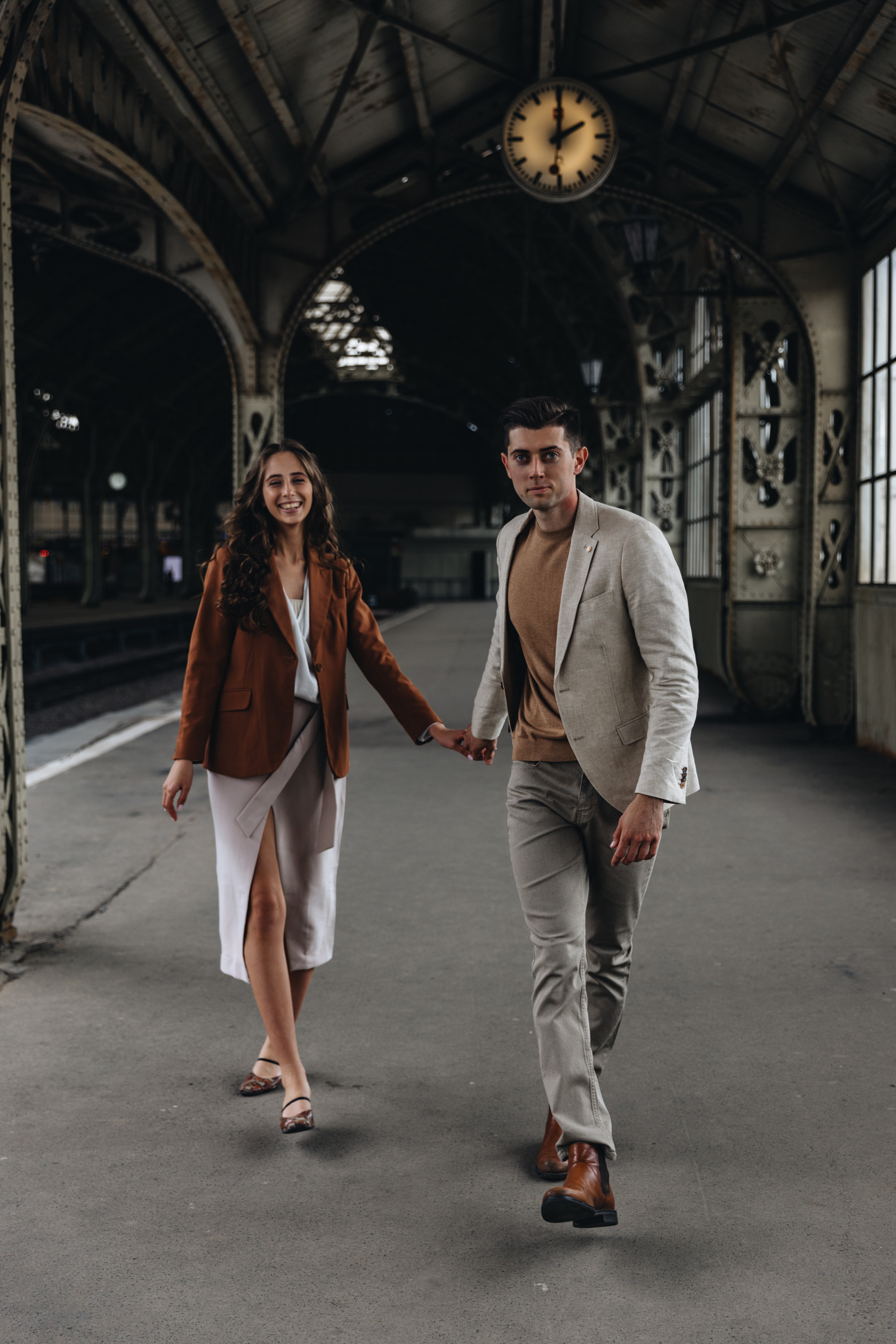 Лавстори на Витебском вокзале. Свадебный фотограф и видеограф — Сергей и Дарья