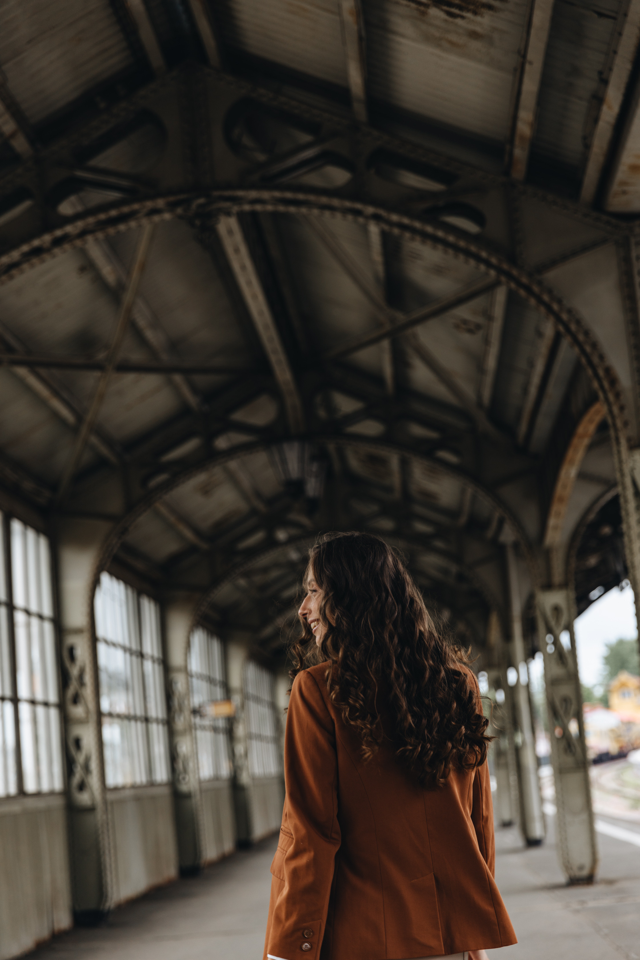 Лавстори на Витебском вокзале. Свадебный фотограф и видеограф — Сергей и Дарья