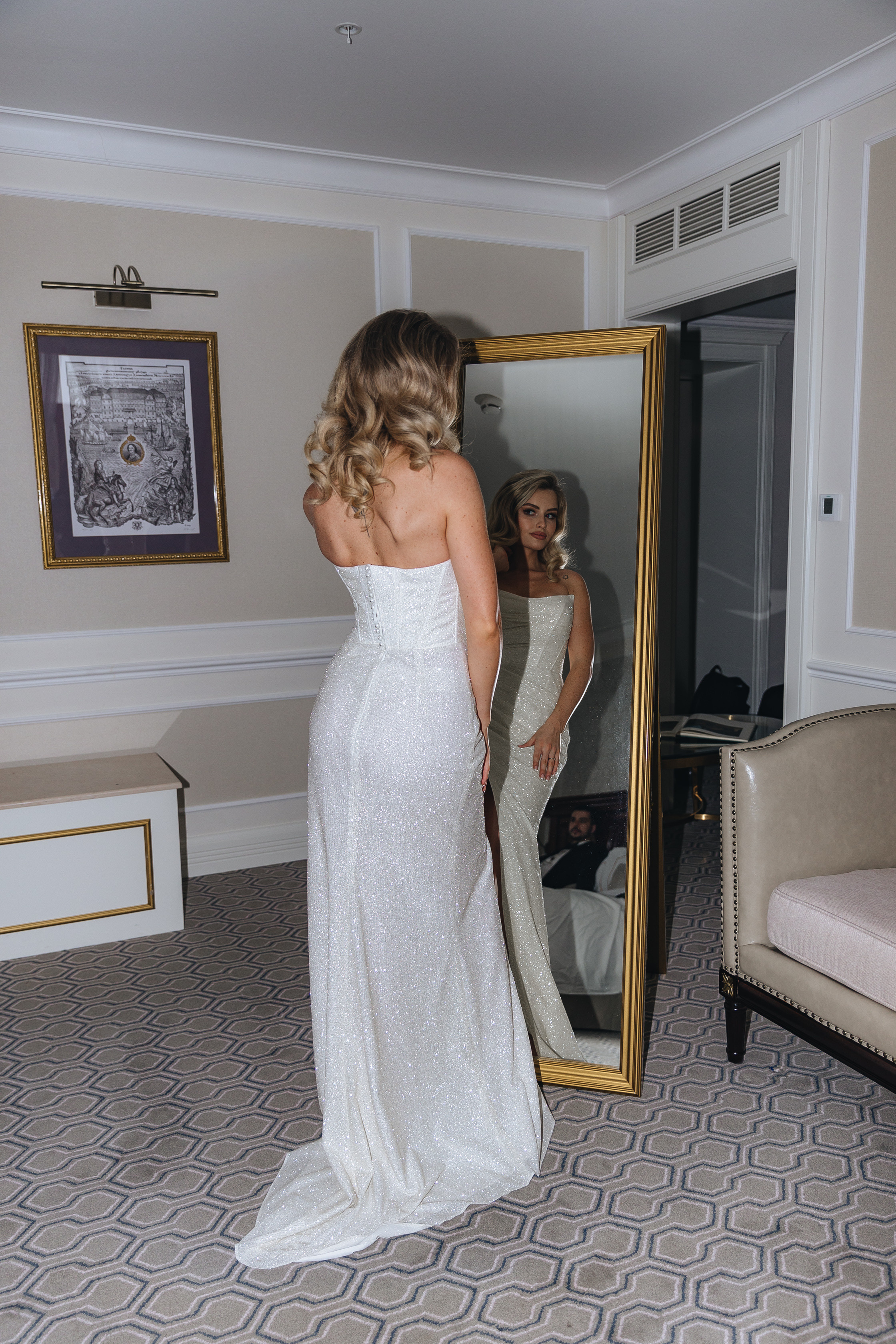 Свадебная фотосессия в отеле Tsar Palace. Свадебный фотограф и видеограф — Сергей и Дарья