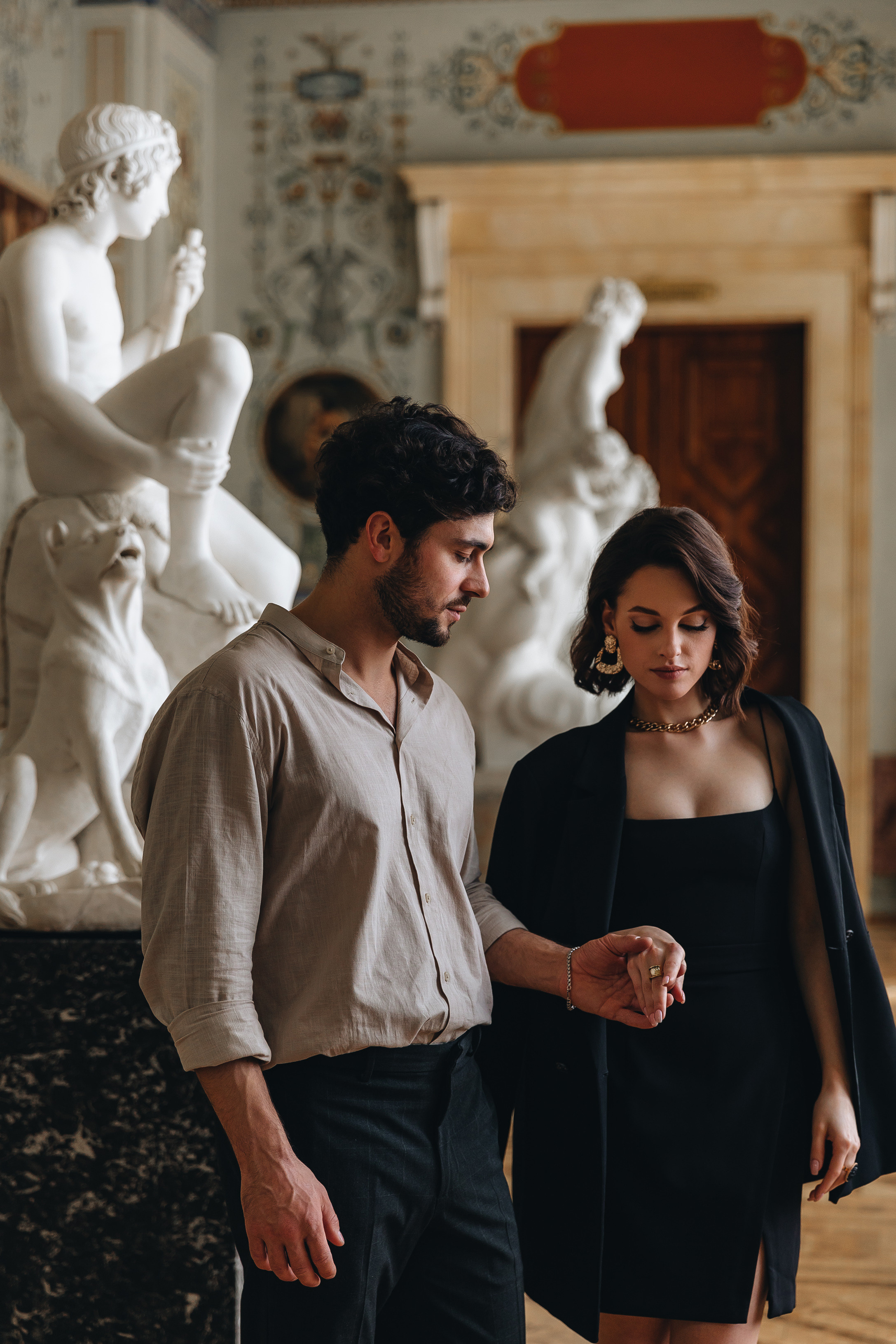 Лав стори в Эрмитаже. Свадьба. Свадебный фотограф. Свадебный фотограф и видеограф — Сергей и Дарья