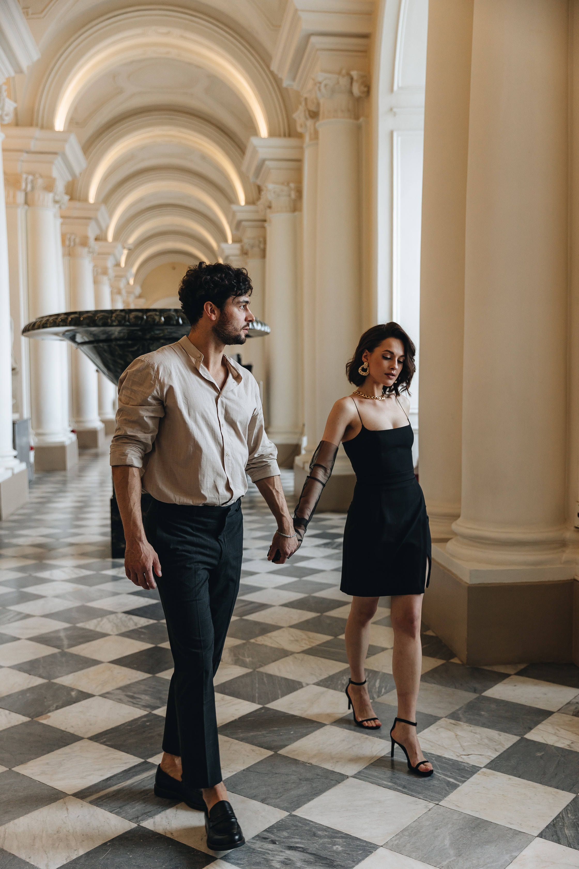 Лав стори в Эрмитаже. Свадьба. Свадебный фотограф. Свадебный фотограф и видеограф — Сергей и Дарья