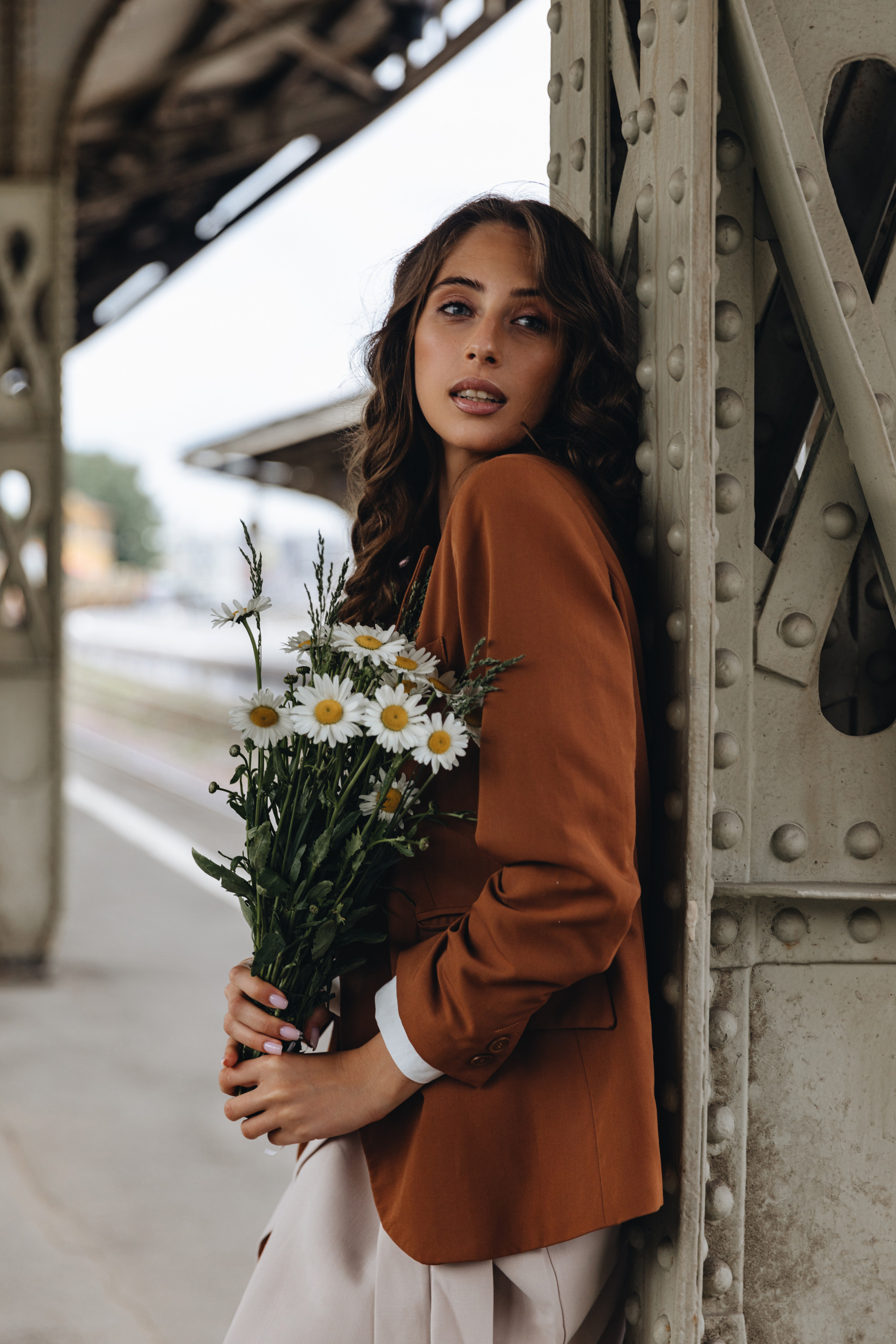 Лавстори на Витебском вокзале. Свадебный фотограф и видеограф — Сергей и Дарья