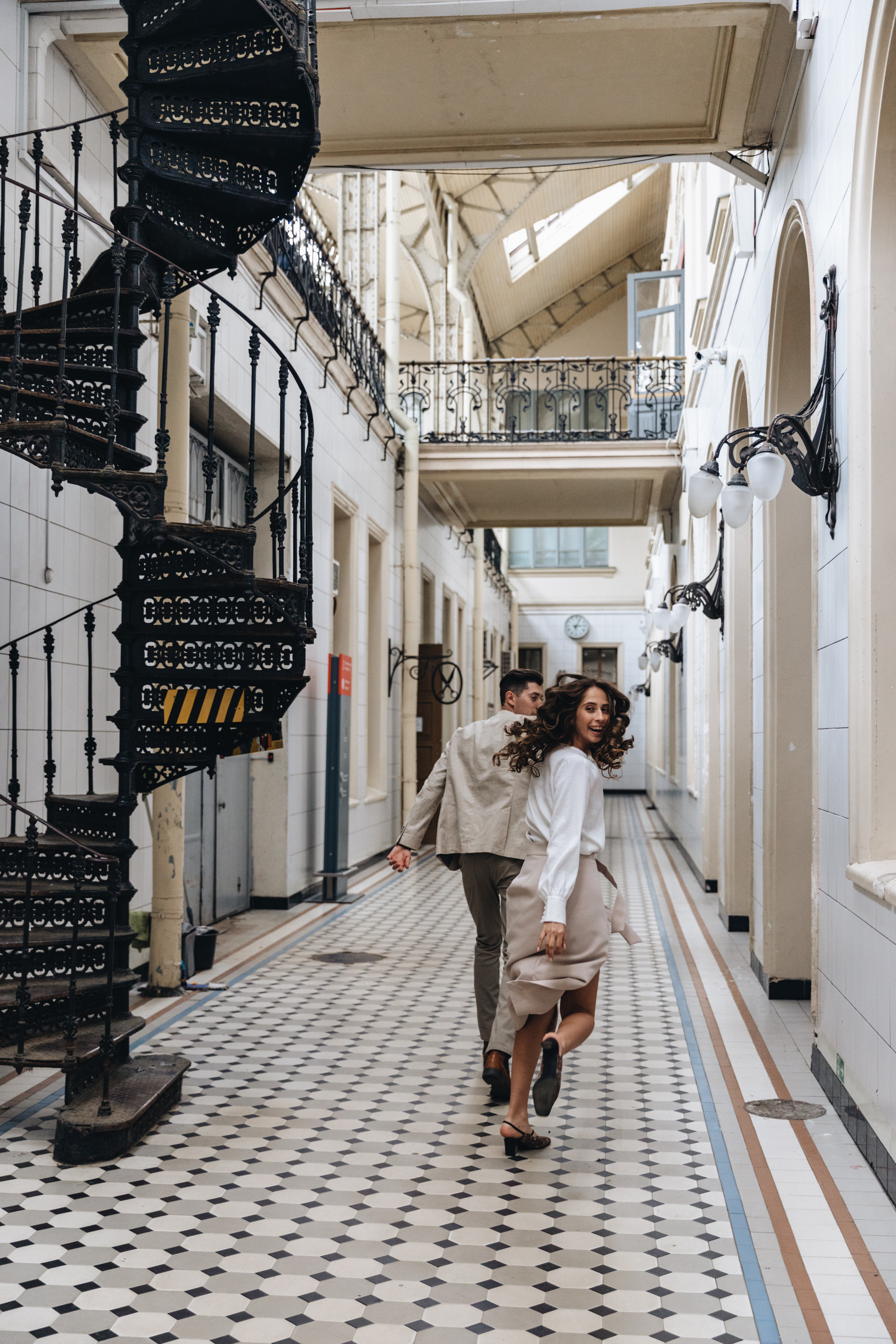 Лавстори на Витебском вокзале. Свадебный фотограф и видеограф — Сергей и Дарья