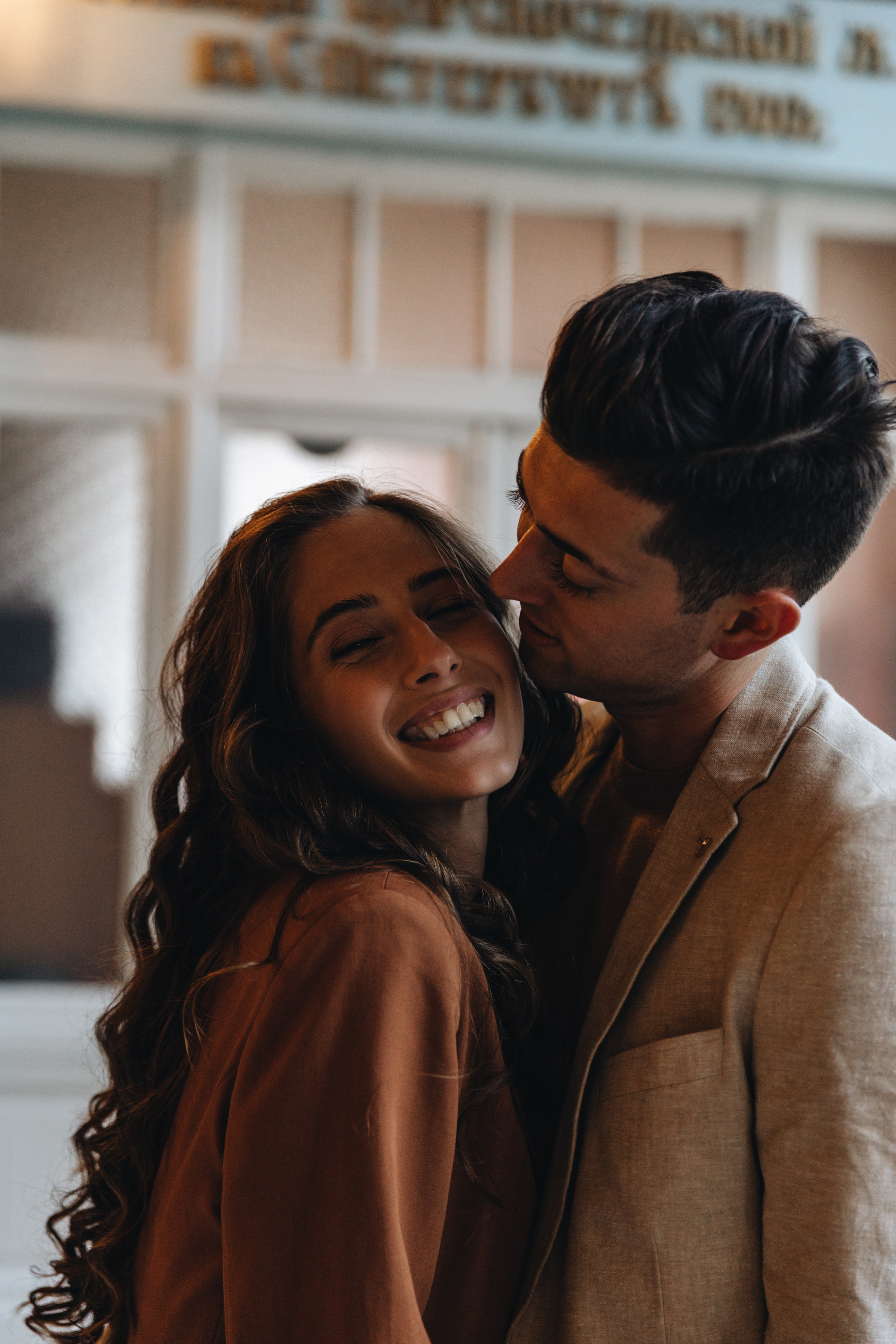 Лавстори на Витебском вокзале. Свадебный фотограф и видеограф — Сергей и Дарья