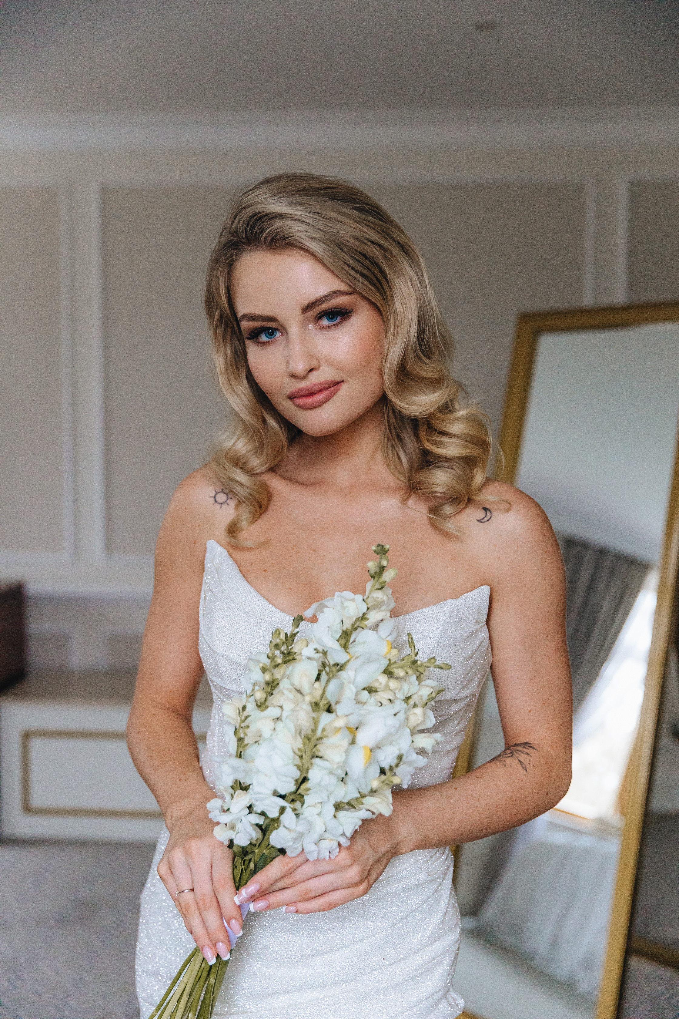 Свадебная фотосессия в отеле Tsar Palace. Свадебный фотограф и видеограф — Сергей и Дарья