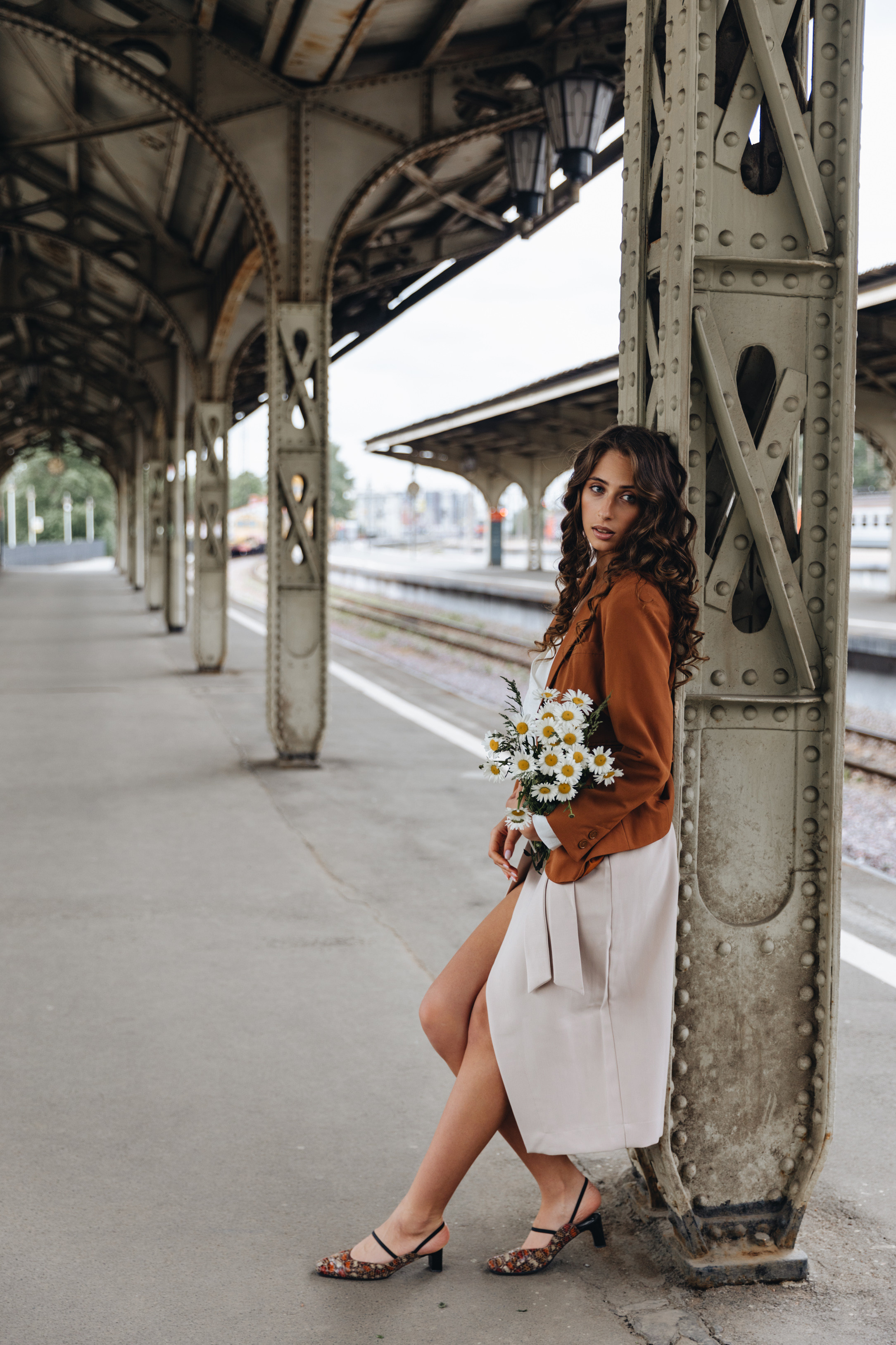 Лавстори на Витебском вокзале. Свадебный фотограф и видеограф — Сергей и Дарья