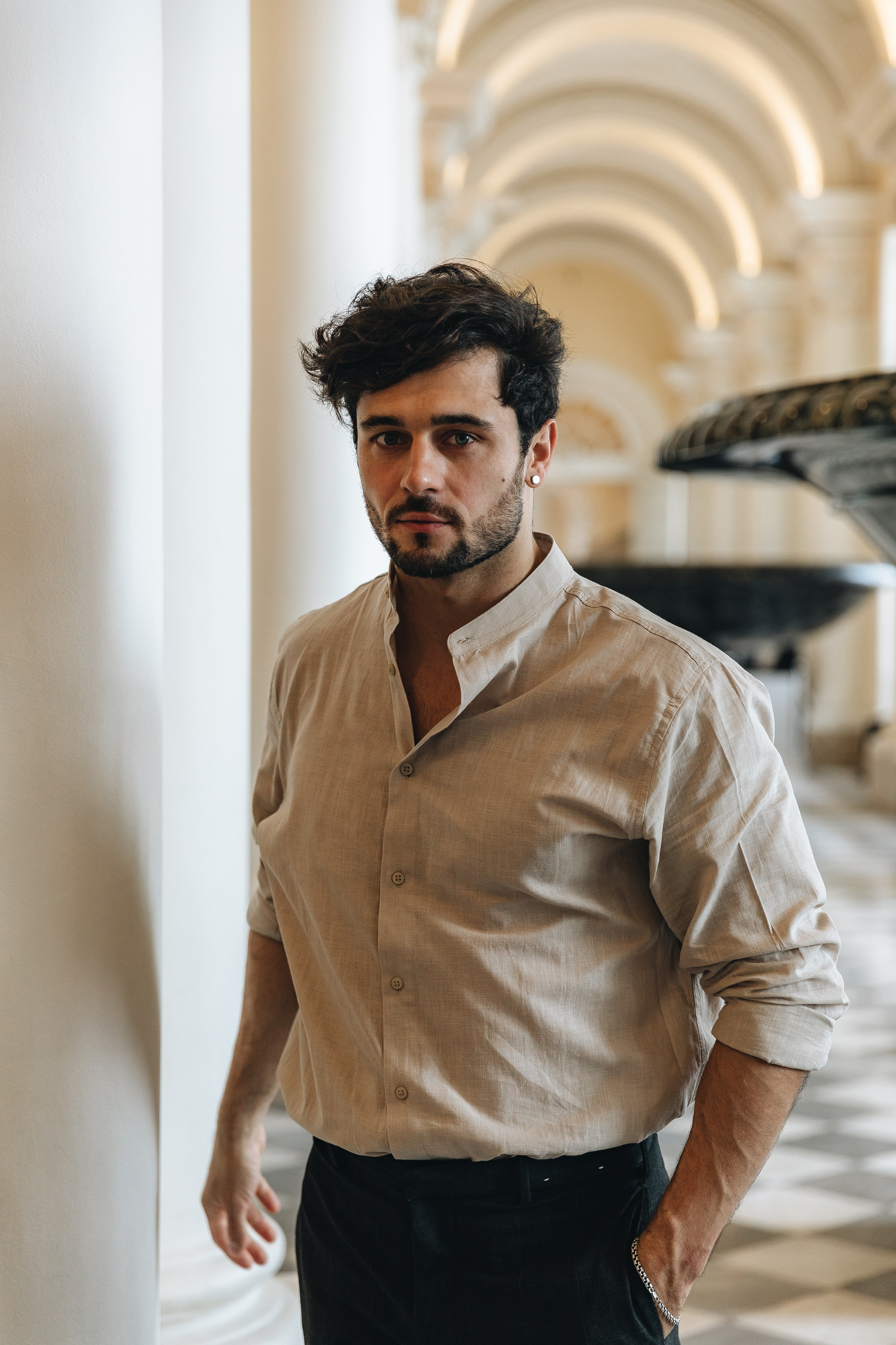 Лав стори в Эрмитаже. Свадьба. Свадебный фотограф. Свадебный фотограф и видеограф — Сергей и Дарья