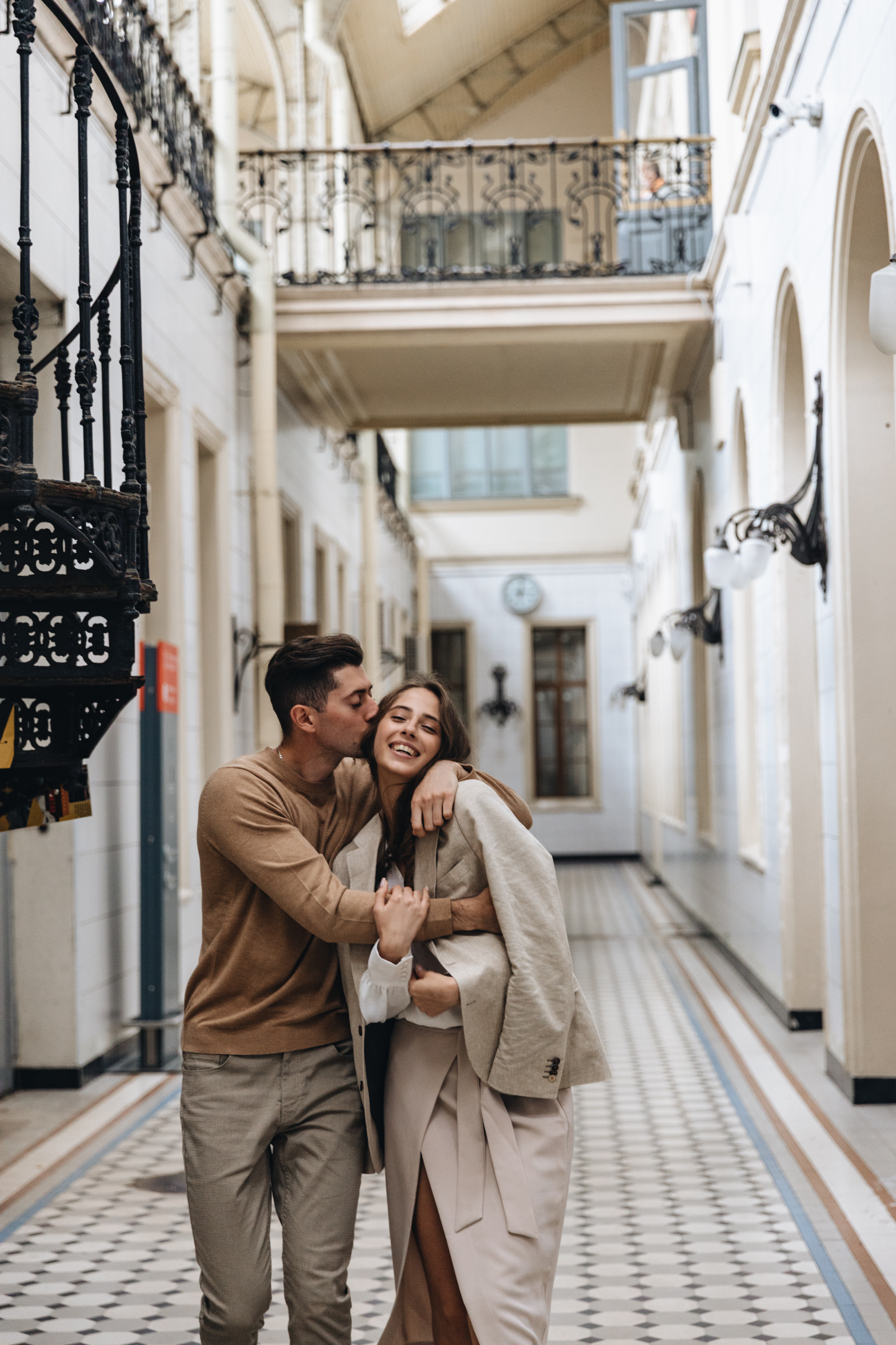 Лавстори на Витебском вокзале. Свадебный фотограф и видеограф — Сергей и Дарья