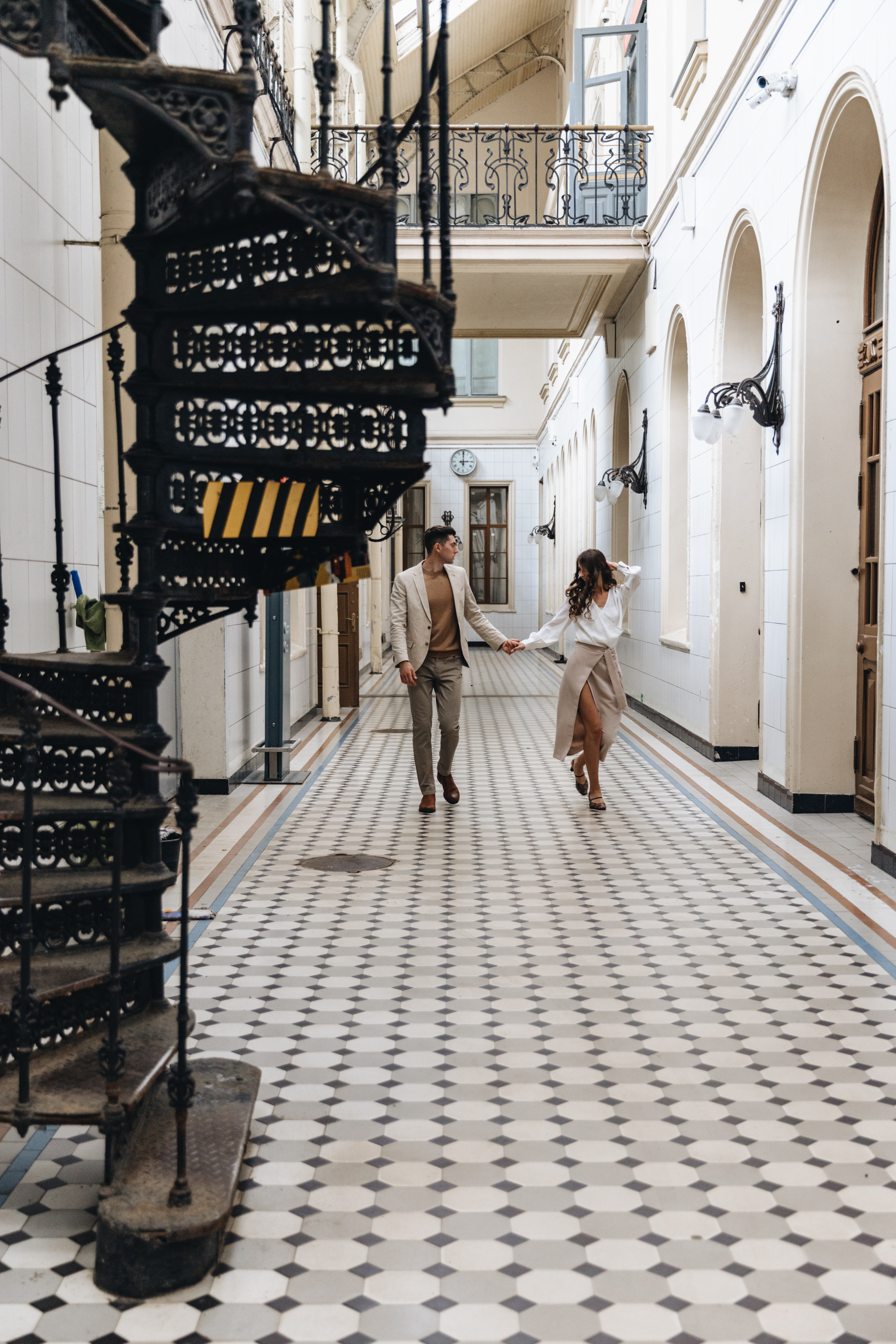 Лавстори на Витебском вокзале. Свадебный фотограф и видеограф — Сергей и Дарья