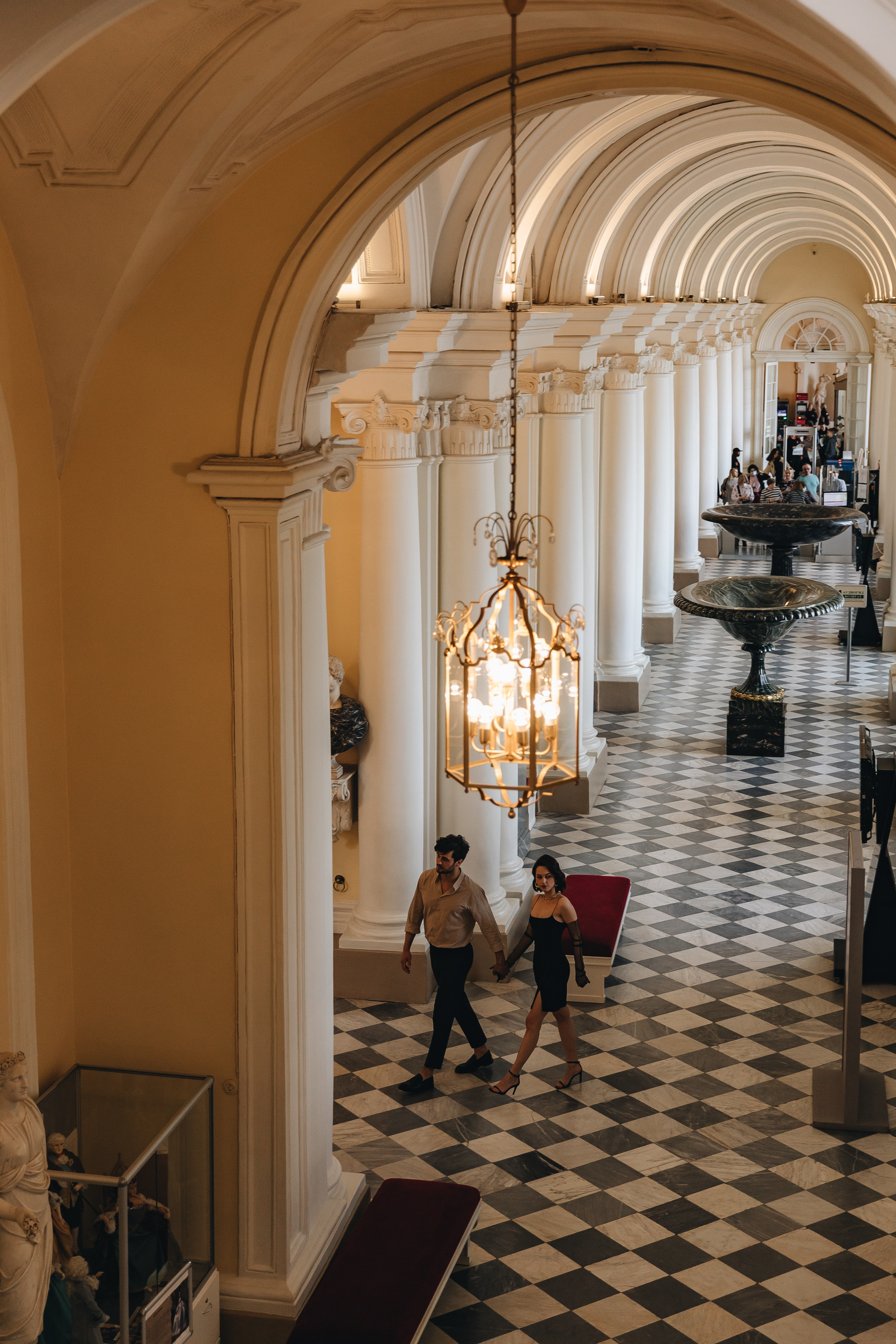 Лав стори в Эрмитаже. Свадьба. Свадебный фотограф. Свадебный фотограф и видеограф — Сергей и Дарья