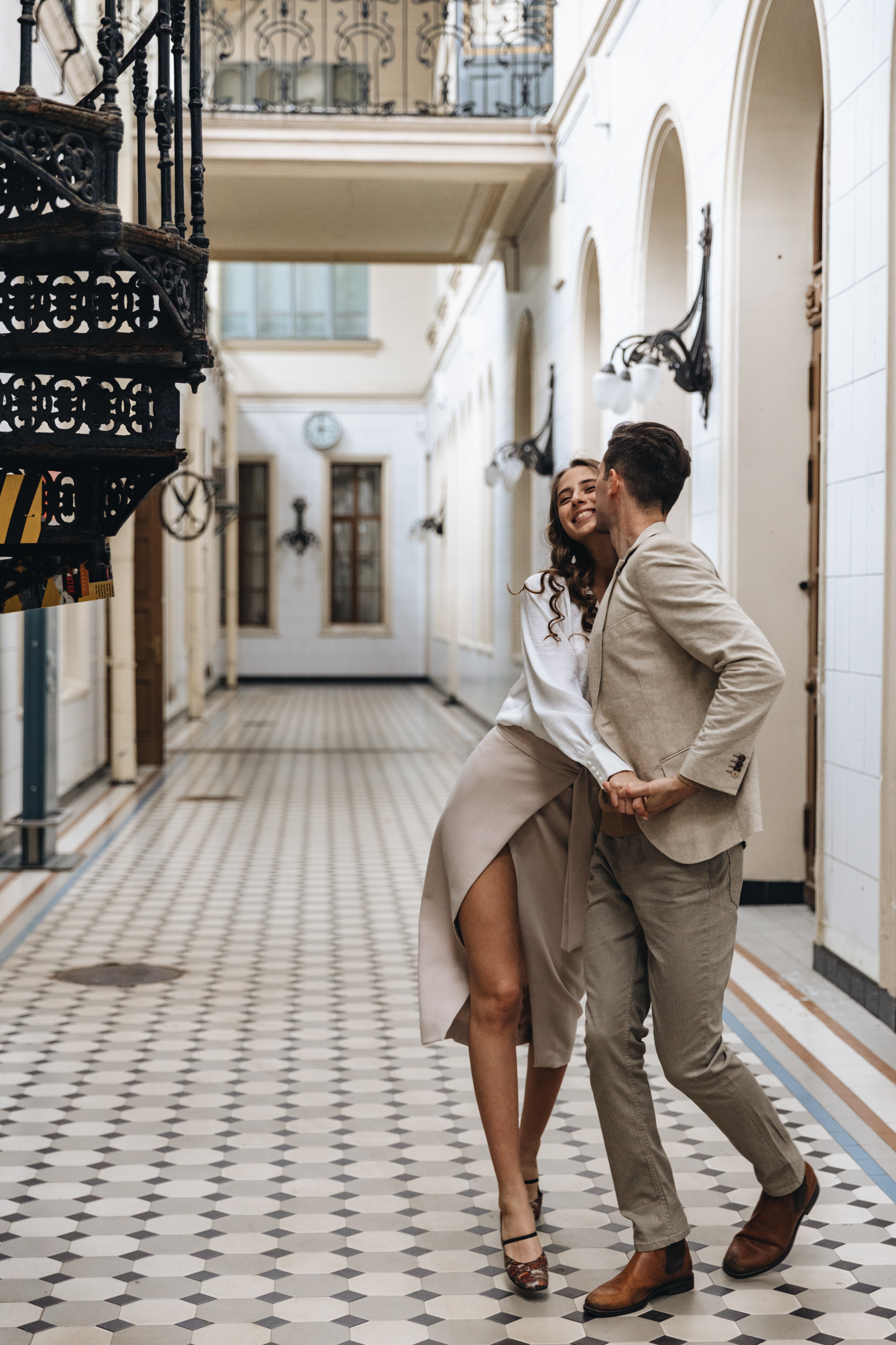Лавстори на Витебском вокзале. Свадебный фотограф и видеограф — Сергей и Дарья