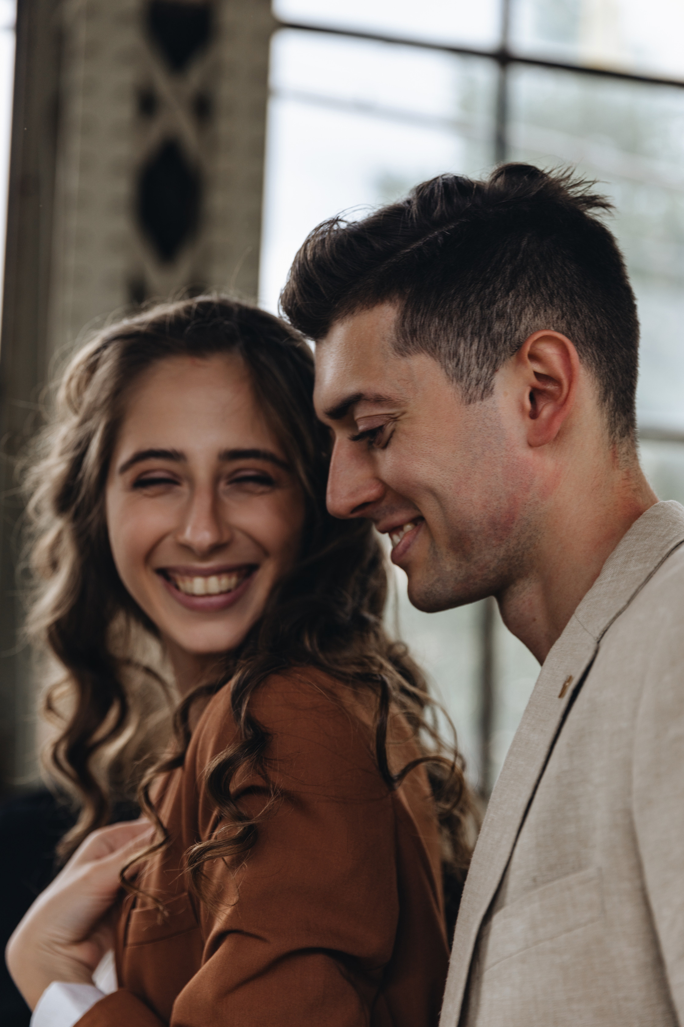 Лавстори на Витебском вокзале. Свадебный фотограф и видеограф — Сергей и Дарья