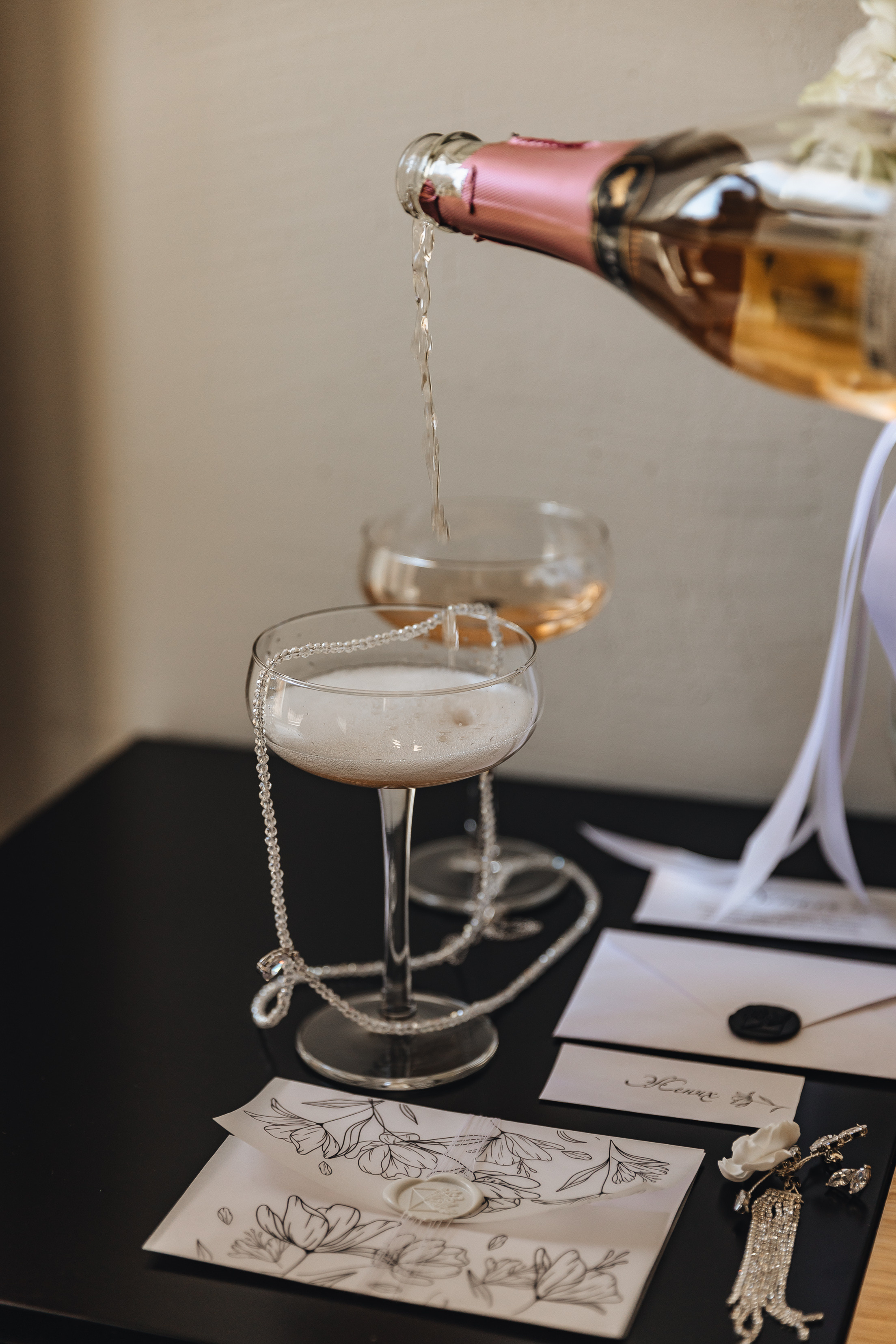 Утро жениха и невесты. Сборы жениха и невесты. Свадебный фотограф и видеограф — Сергей и Дарья