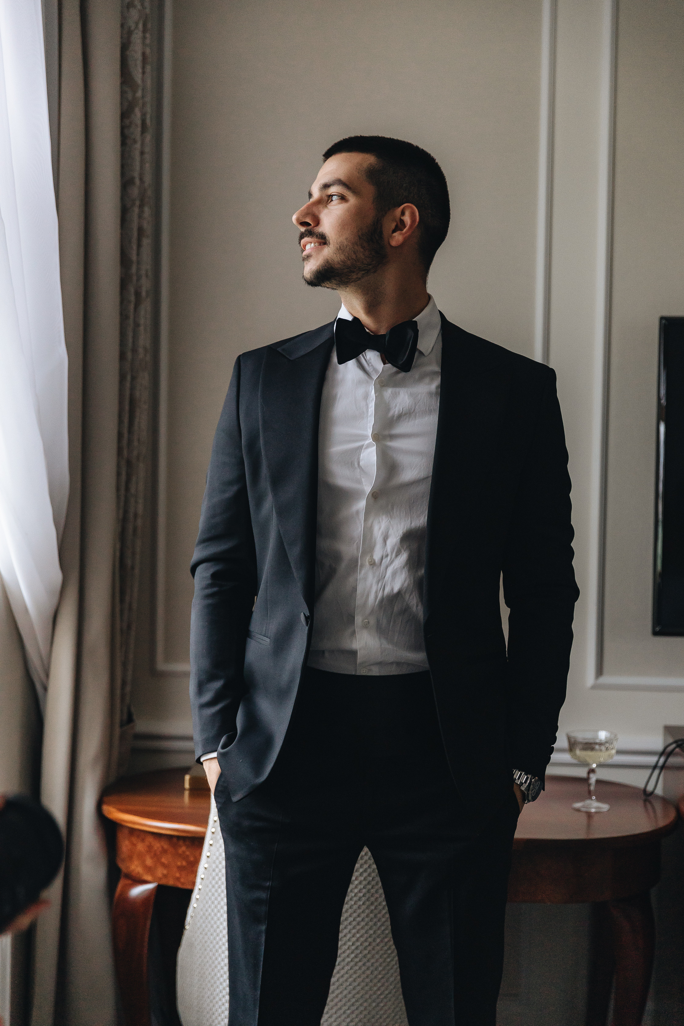 Свадебная фотосессия в отеле Tsar Palace. Свадебный фотограф и видеограф — Сергей и Дарья