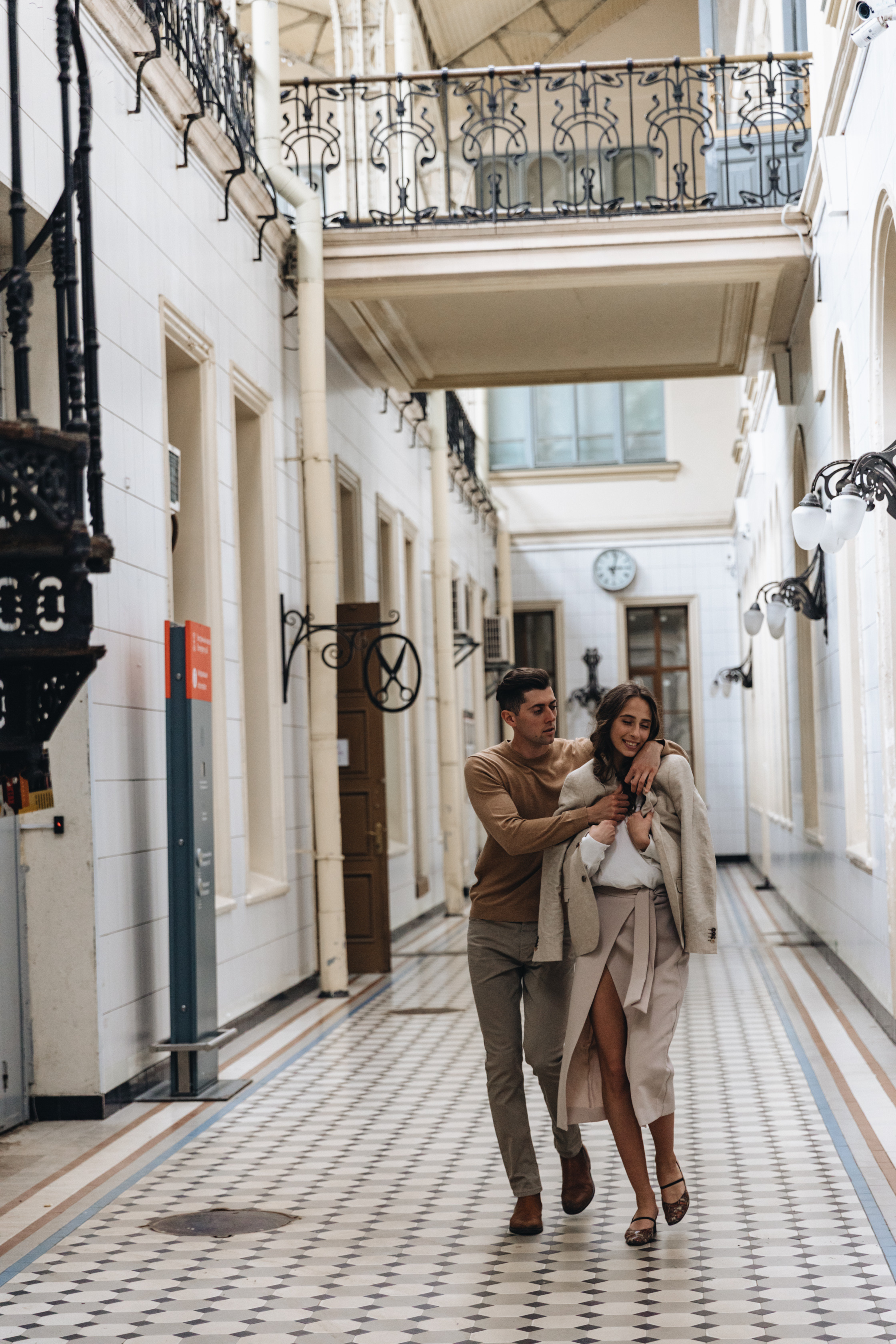 Лавстори на Витебском вокзале. Свадебный фотограф и видеограф — Сергей и Дарья