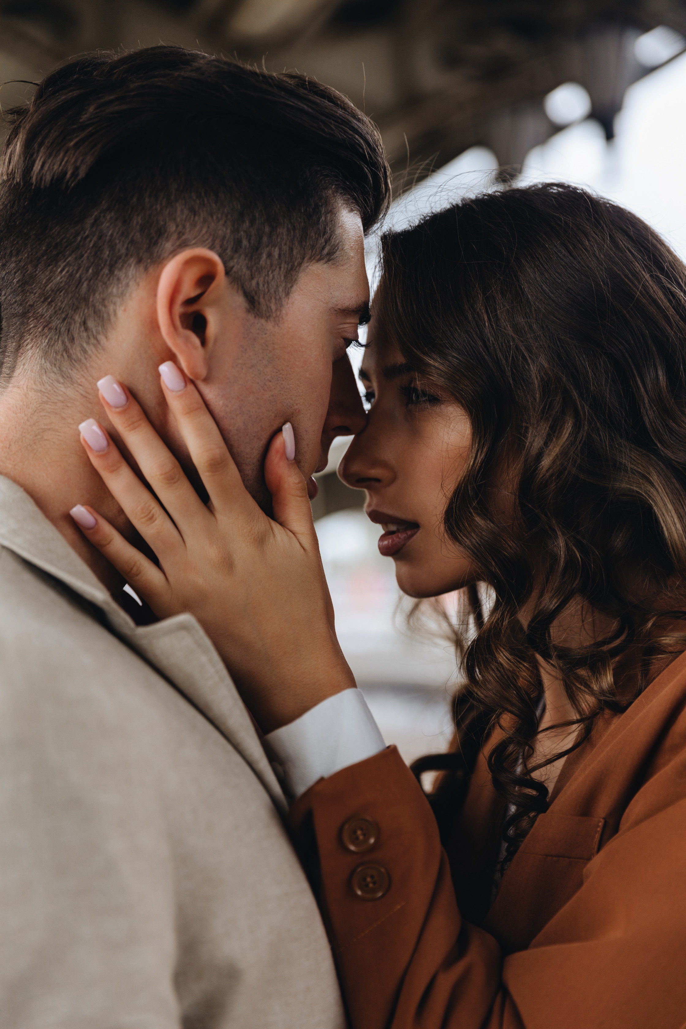 Лавстори на Витебском вокзале. Свадебный фотограф и видеограф — Сергей и Дарья