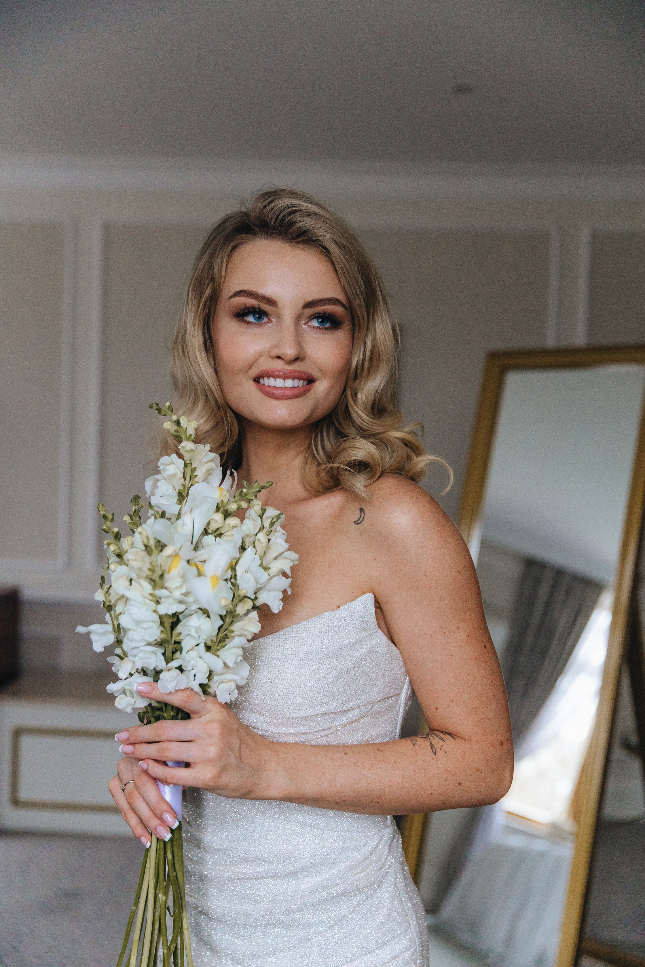 Свадебная фотосессия в отеле Tsar Palace. Свадебный фотограф и видеограф — Сергей и Дарья