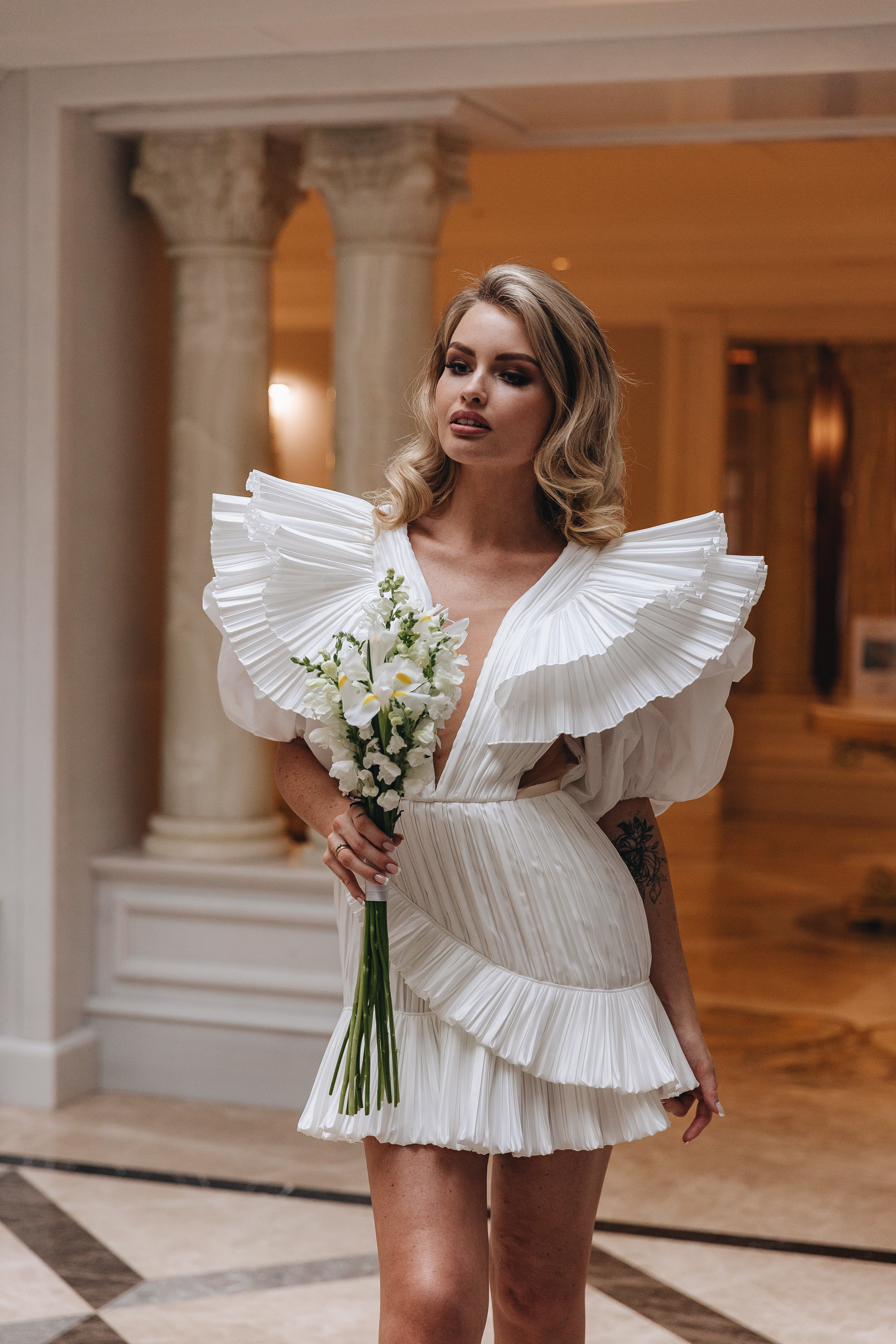 Свадебная фотосессия в отеле Tsar Palace. Свадебный фотограф и видеограф — Сергей и Дарья