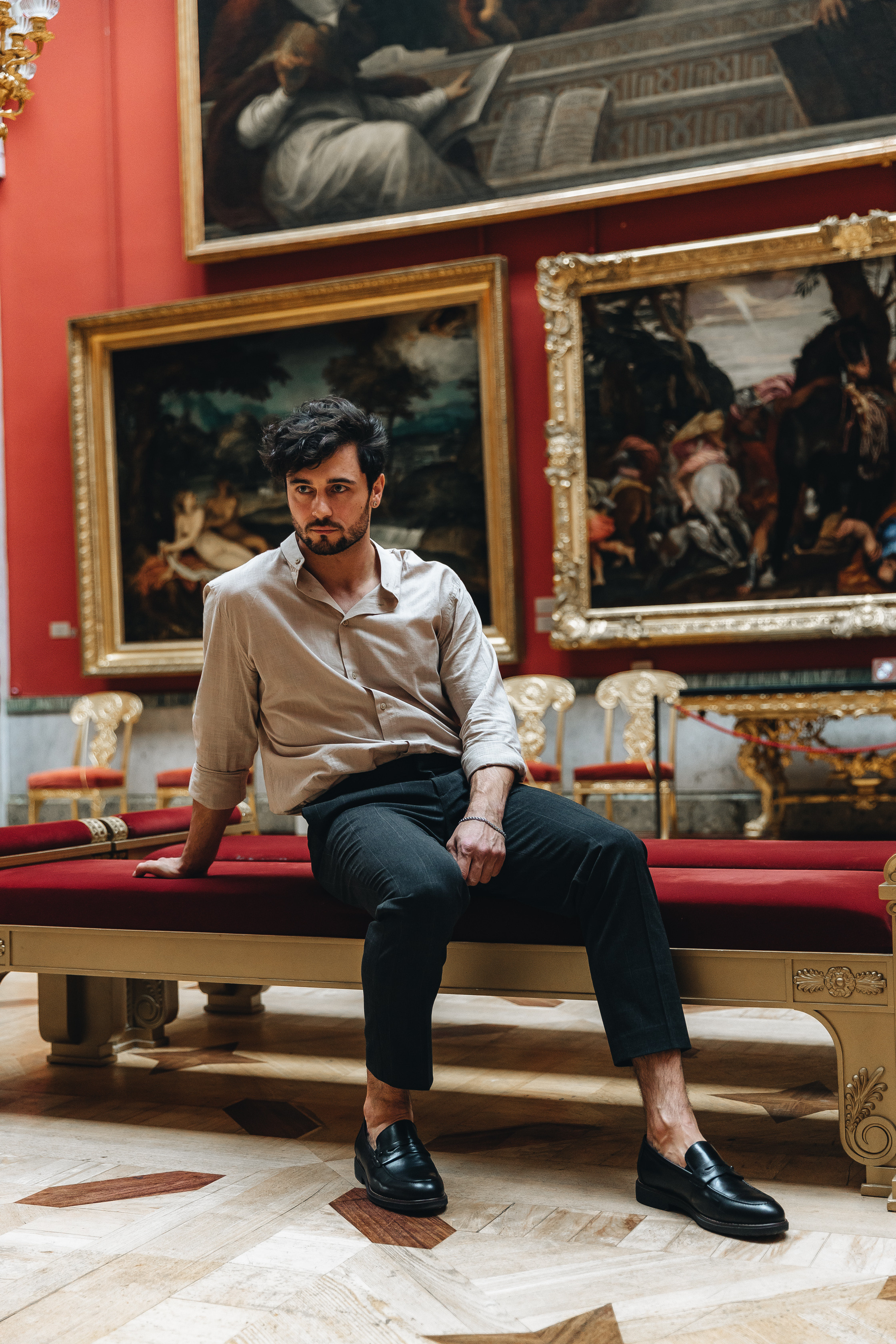 Лав стори в Эрмитаже. Свадьба. Свадебный фотограф. Свадебный фотограф и видеограф — Сергей и Дарья