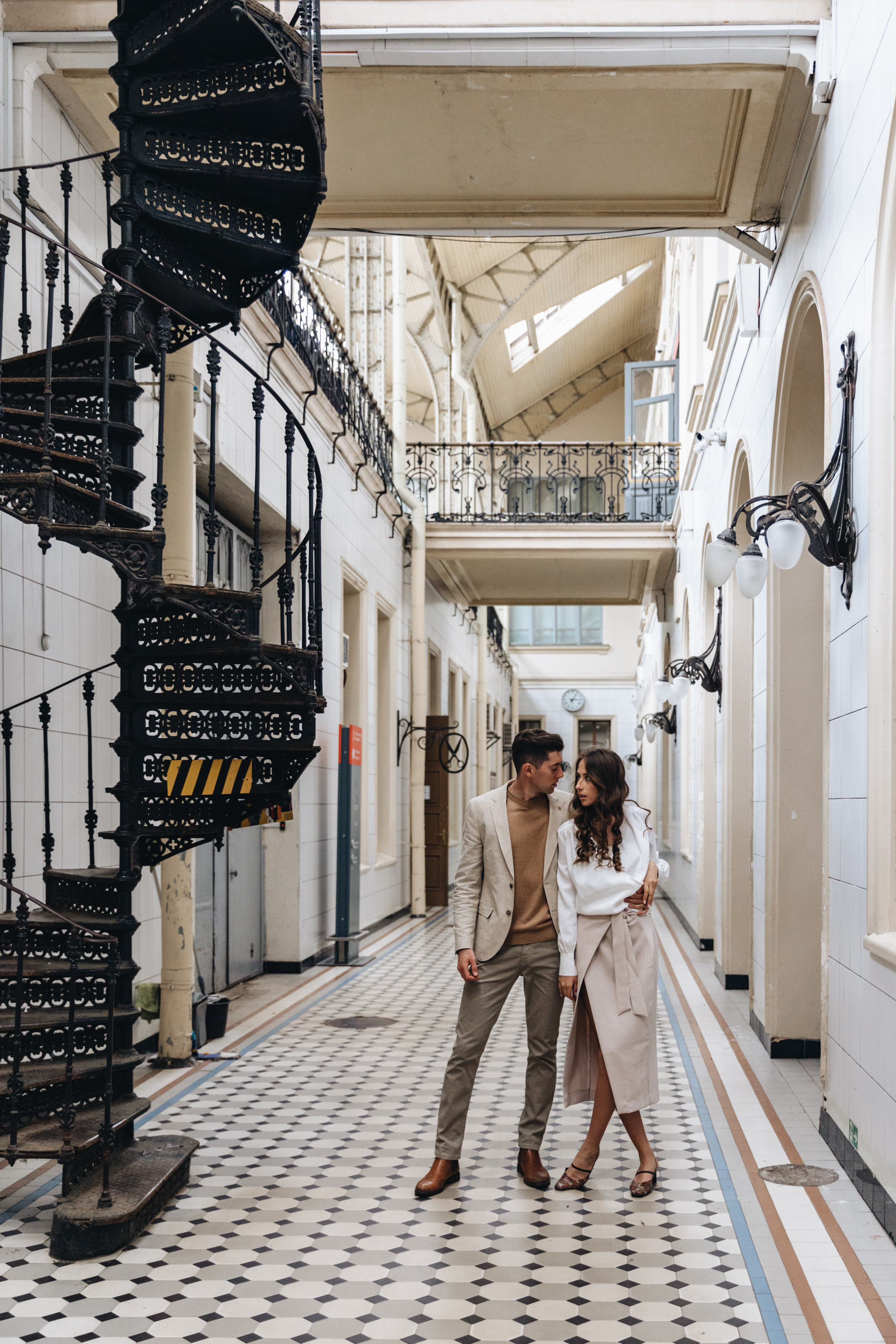 Лавстори на Витебском вокзале. Свадебный фотограф и видеограф — Сергей и Дарья