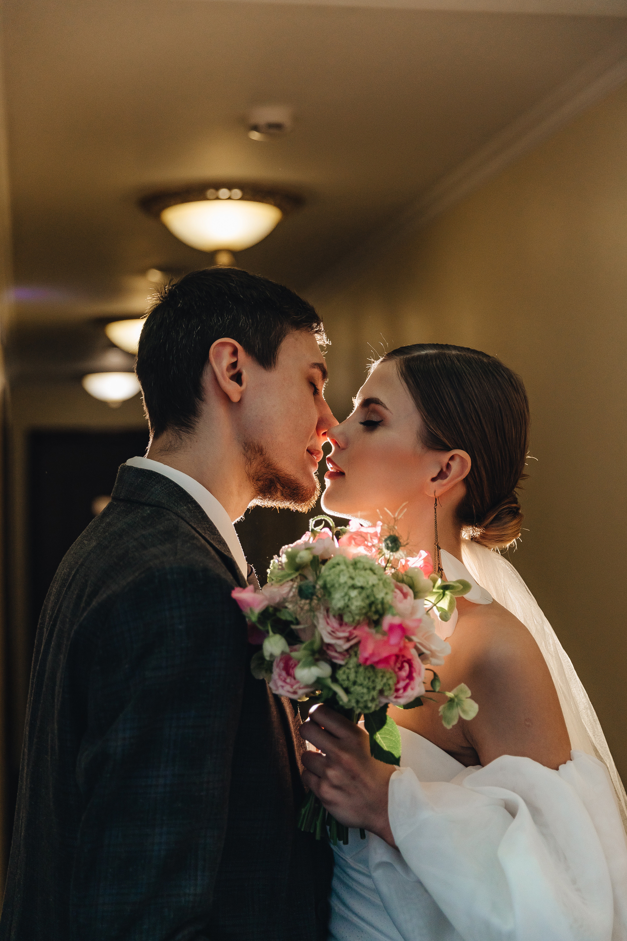 Свадебная фотосессия. Сборы невесты. Утро жениха и невесты. Свадебный фотограф и видеограф — Сергей и Дарья