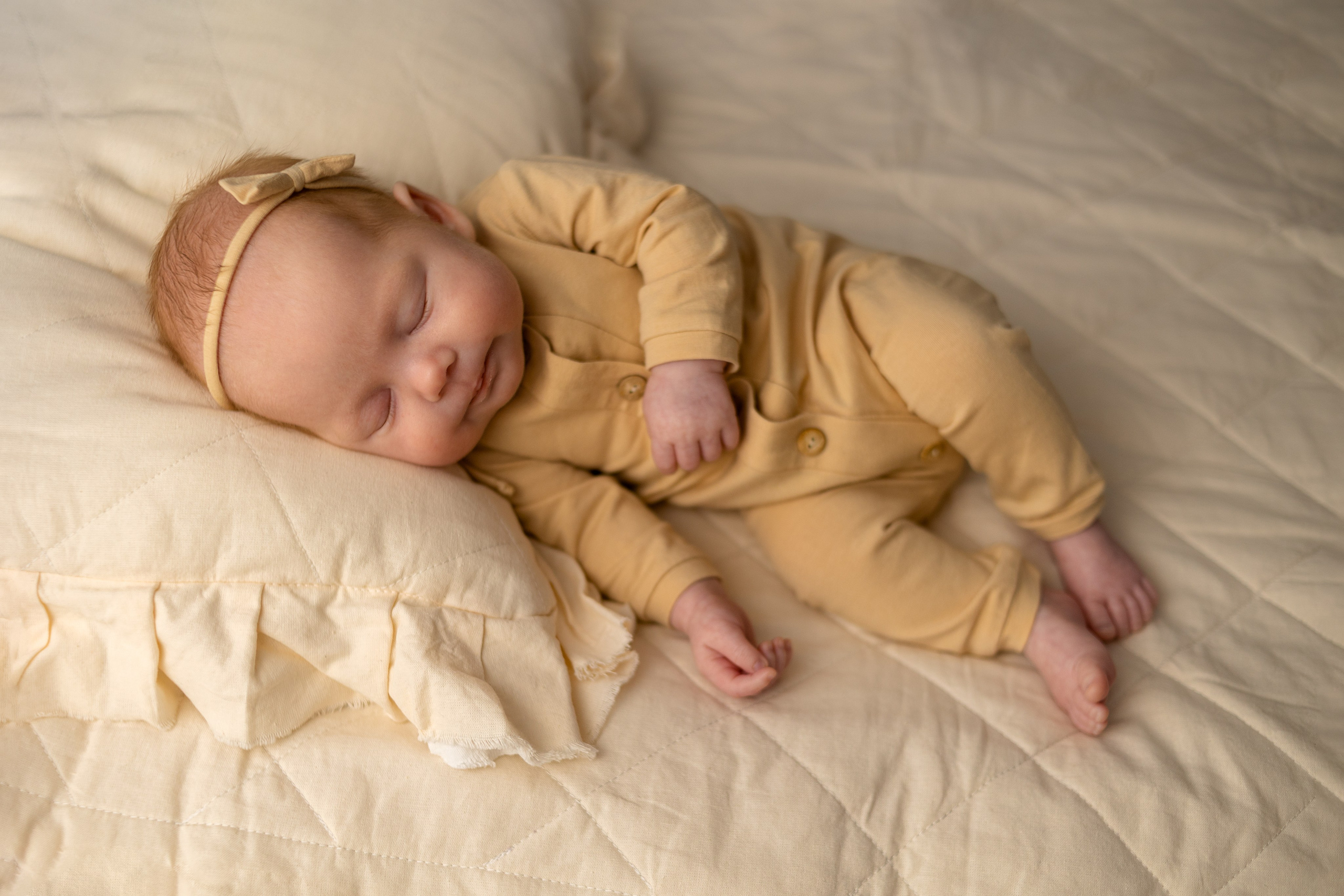 Фотосессия новорожденного в стиле LifeStyle в Санкт-Петербурге