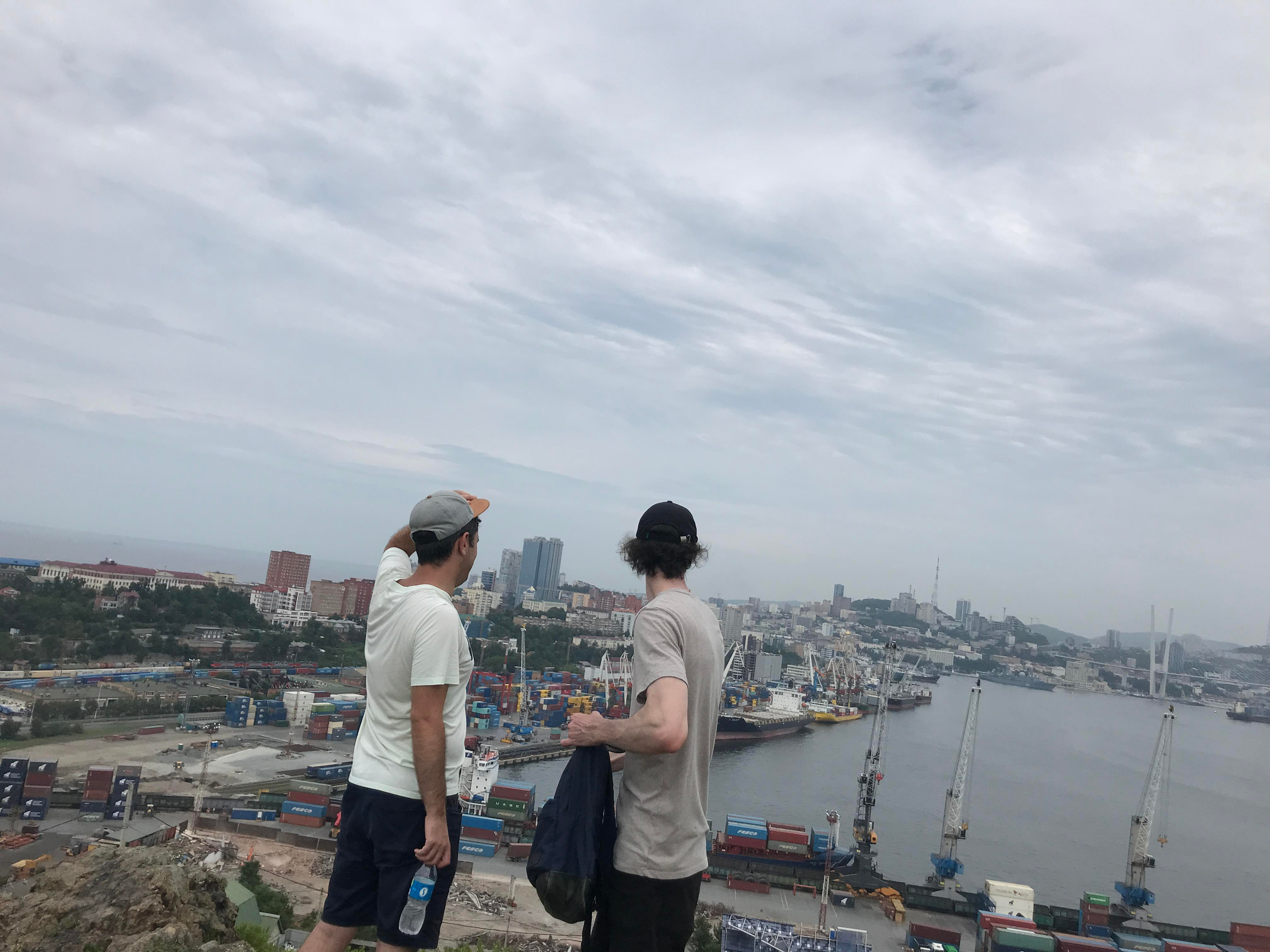 Про себя в городе и город в себе. Xenia Ryabova