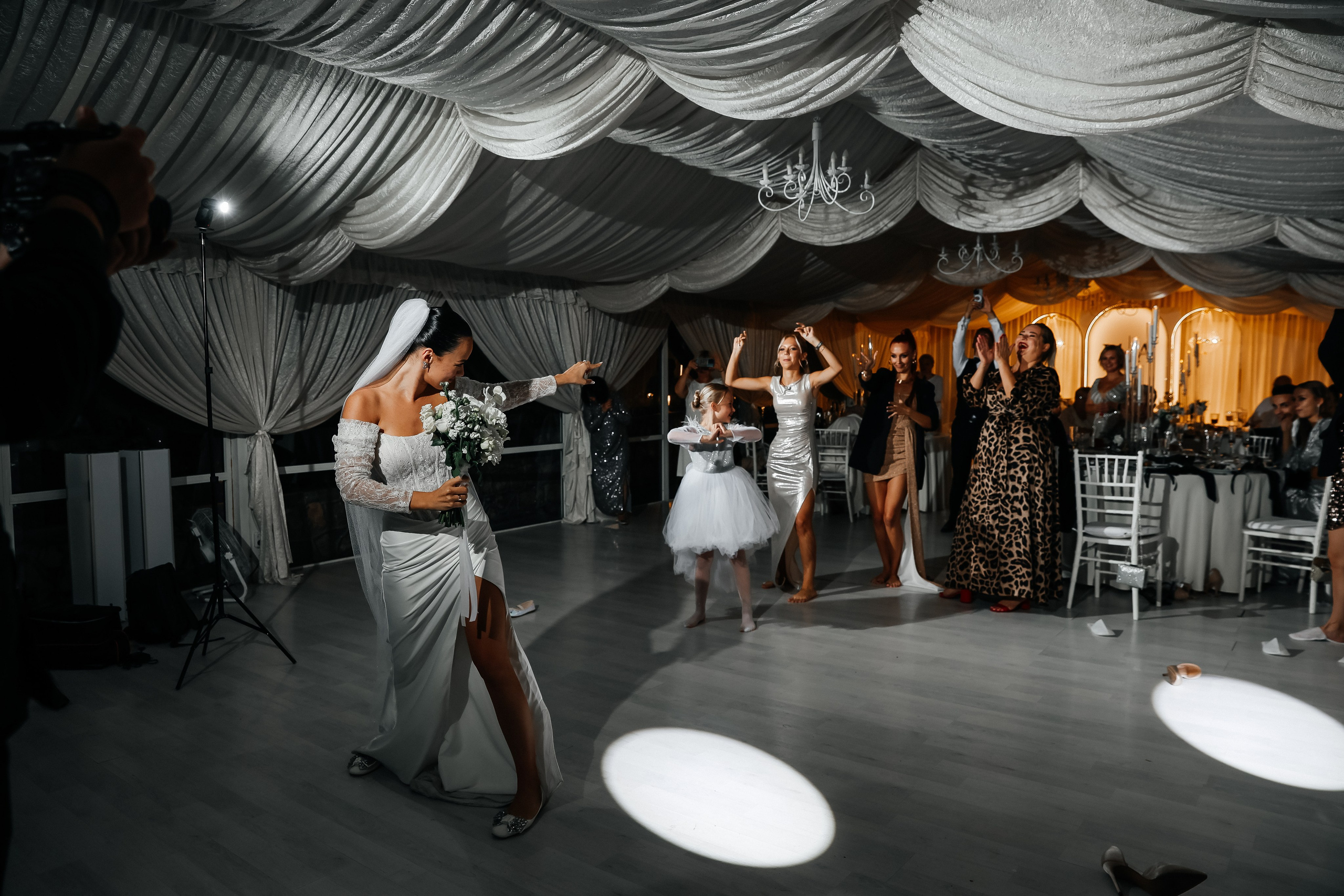 Иван и Анастасия. Главная