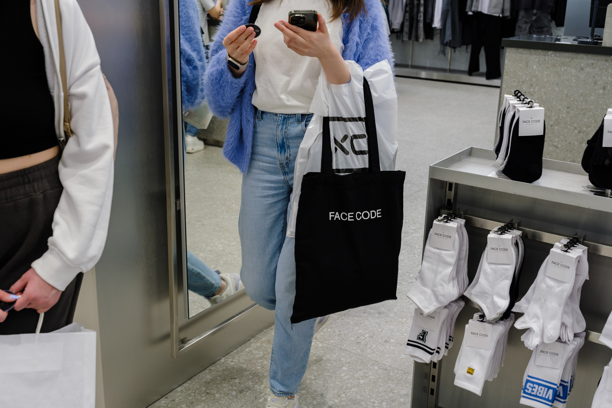 Открытие FACECODE. Репортажный и портретный фотограф в Москве Илья Спиридонов