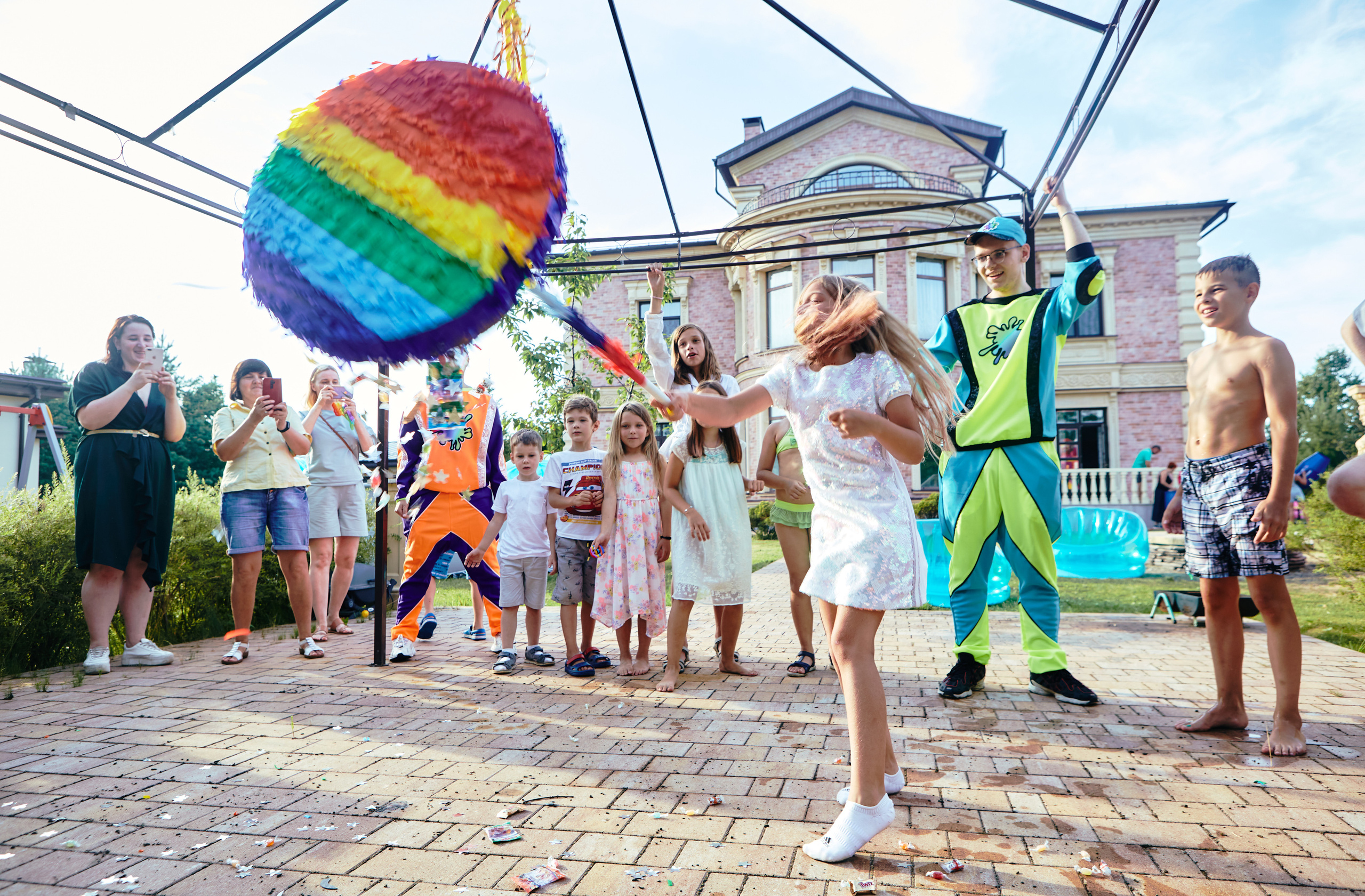 Дети. Visual artist Konstantin KoT