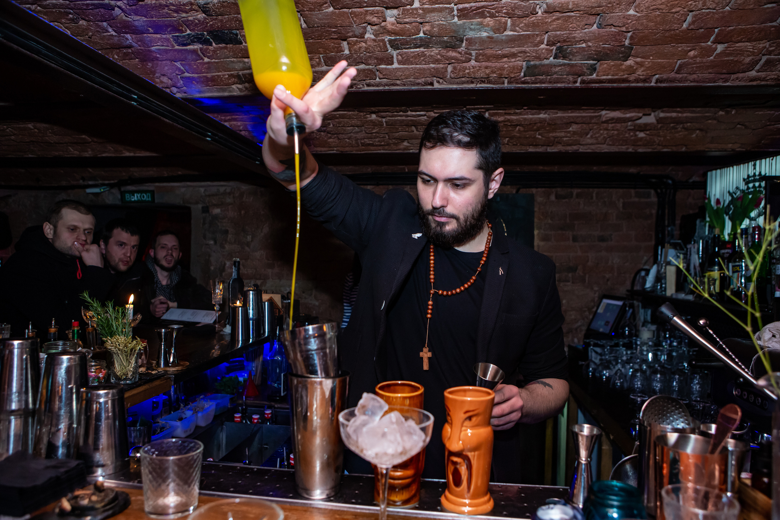 Банкеты, вечеринки, бары. Visual artist Konstantin KoT