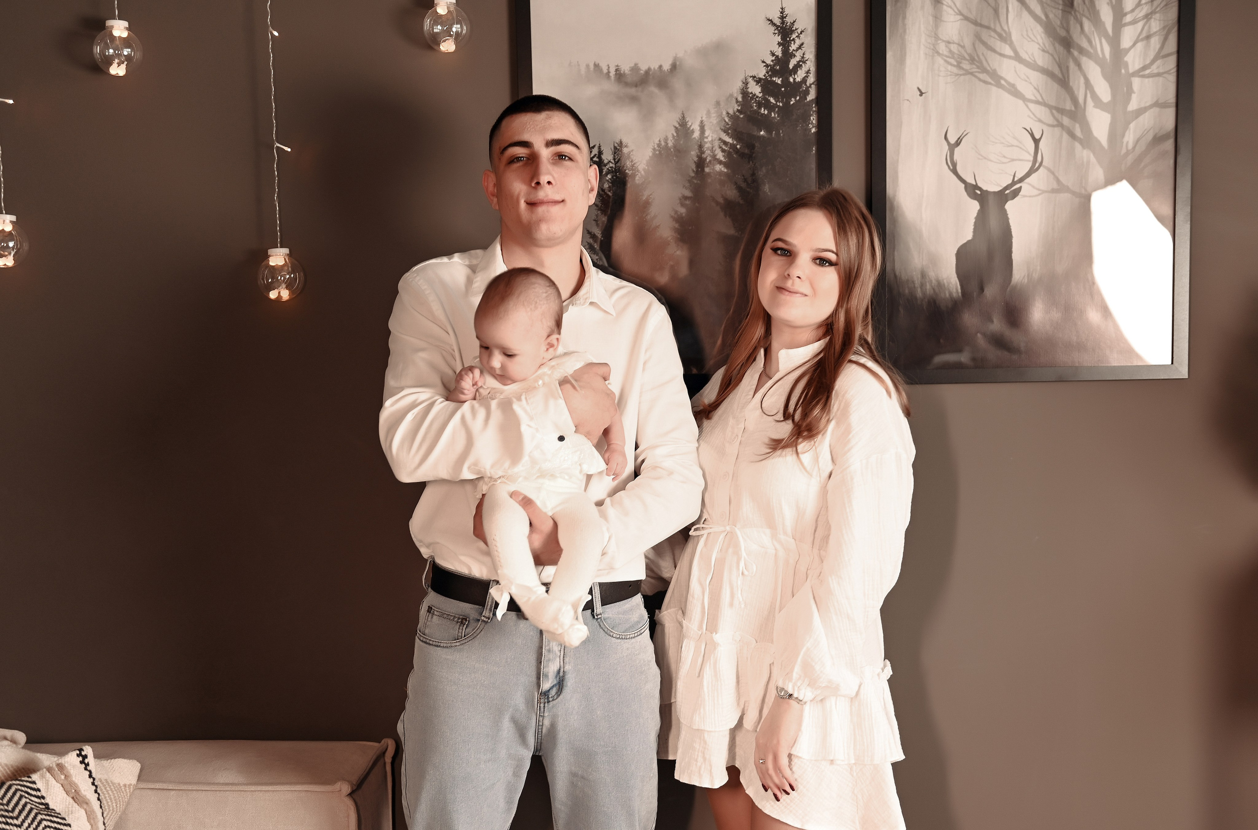 Новогодняя семейная. Свадебный, семейный, детский, контент фотограф в Омске Максим Ильин