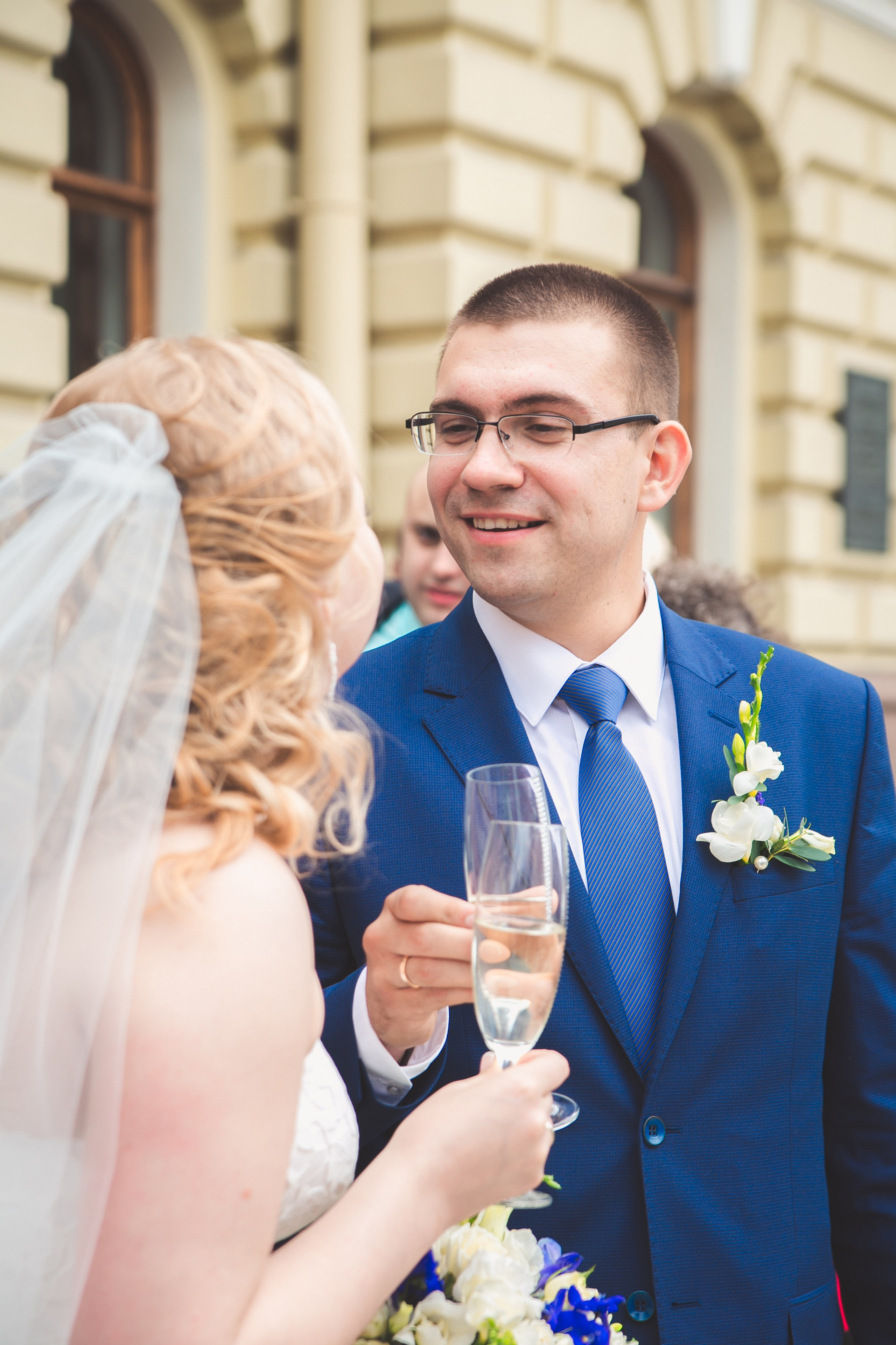 Свадьбы и Love-story. Репортажный фотограф и видеограф в Санкт-Петербурге